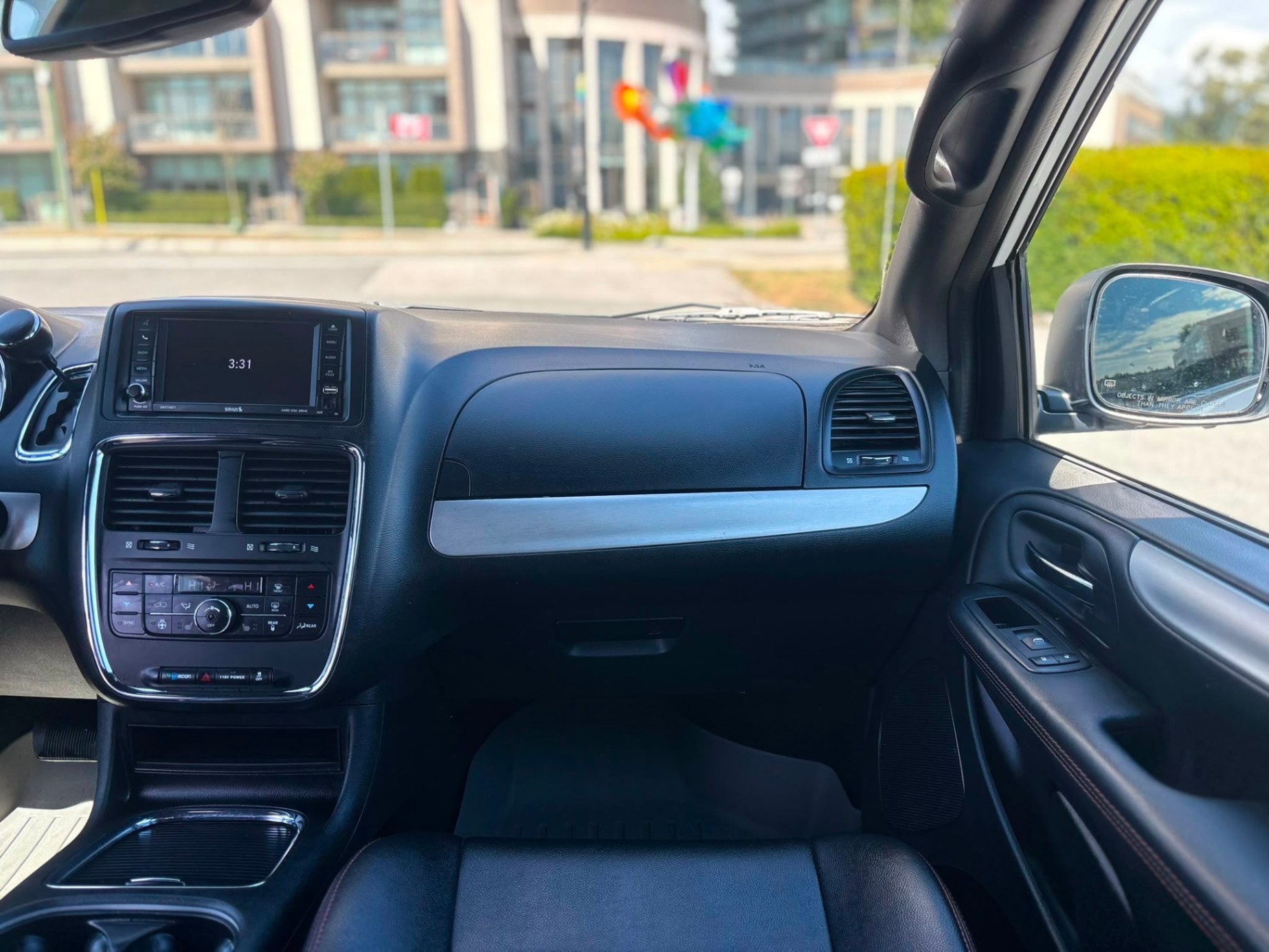 /canwestautoinc/2019-Dodge-GrandCaravan-6251469782356063.jpg