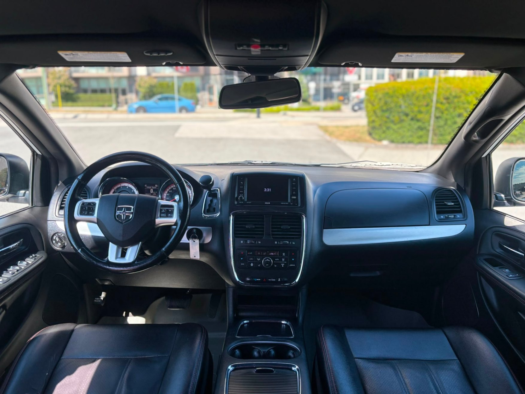 /canwestautoinc/2019-Dodge-GrandCaravan-7866383925436071.jpg