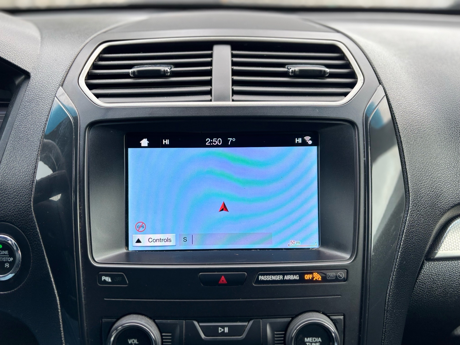 /canwestautoinc/2019-Ford-Explorer-37634977759605737.jpg