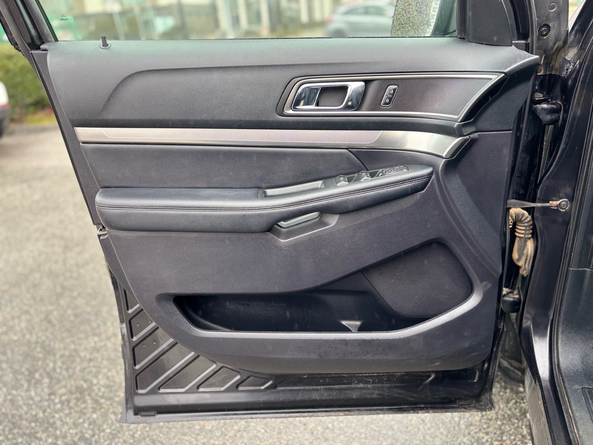 /canwestautoinc/2019-Ford-Explorer-7392486832122218.jpg