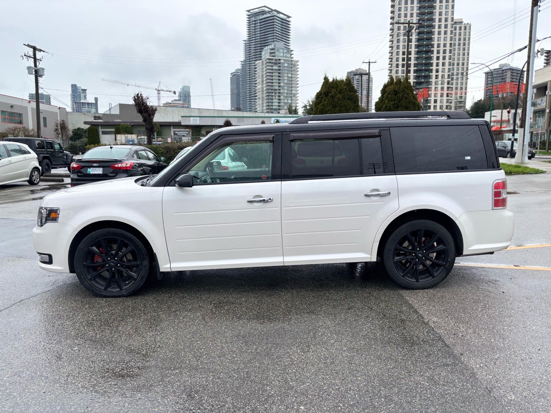 /canwestautoinc/2019-Ford-Flex-9464033033901835.jpg