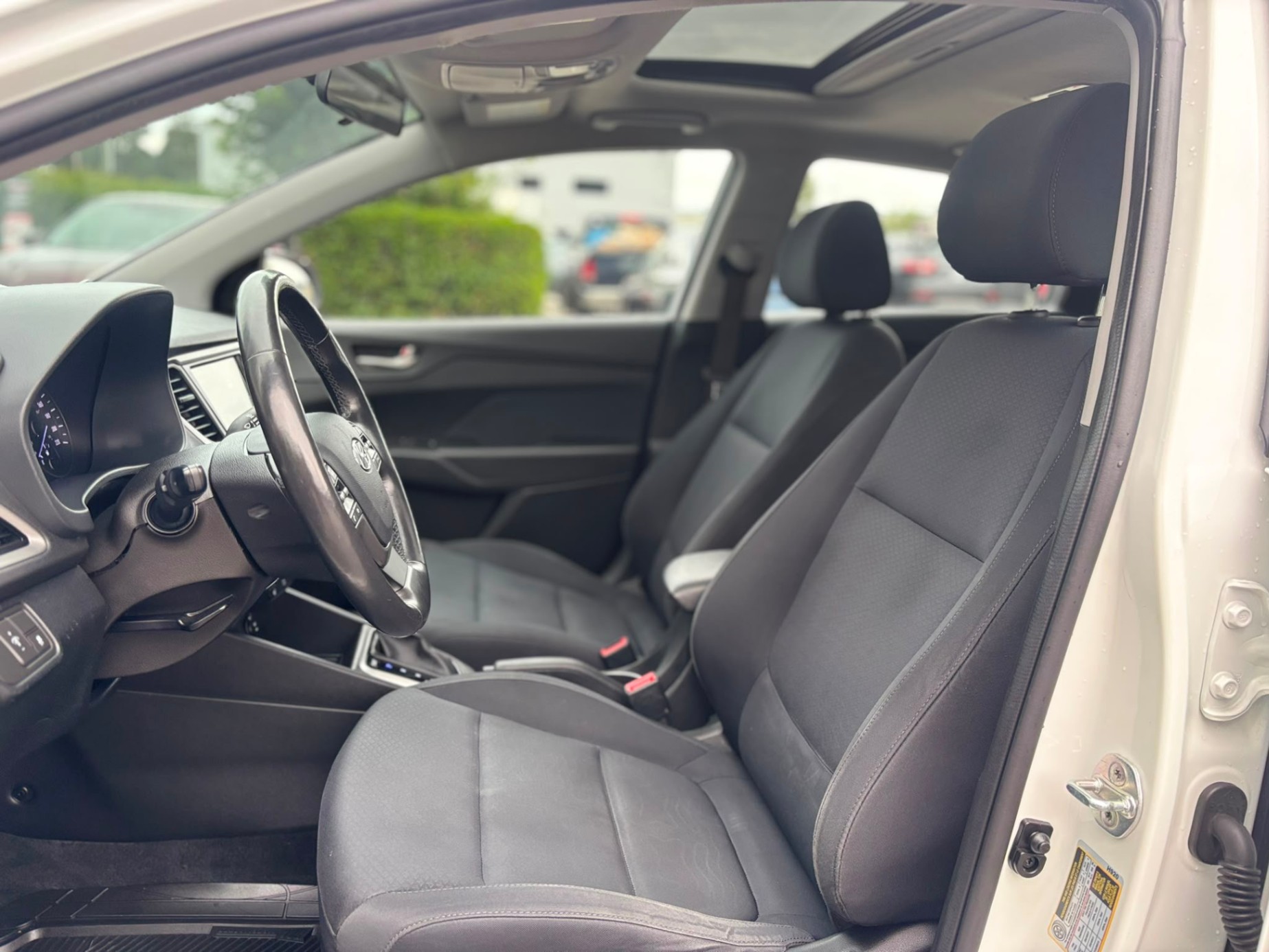 /canwestautoinc/2019-Hyundai-Accent-37269974725157806.jpg