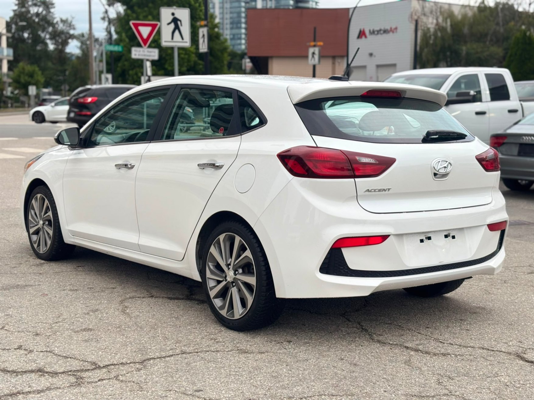 /canwestautoinc/2019-Hyundai-Accent-6519383712455729.jpg