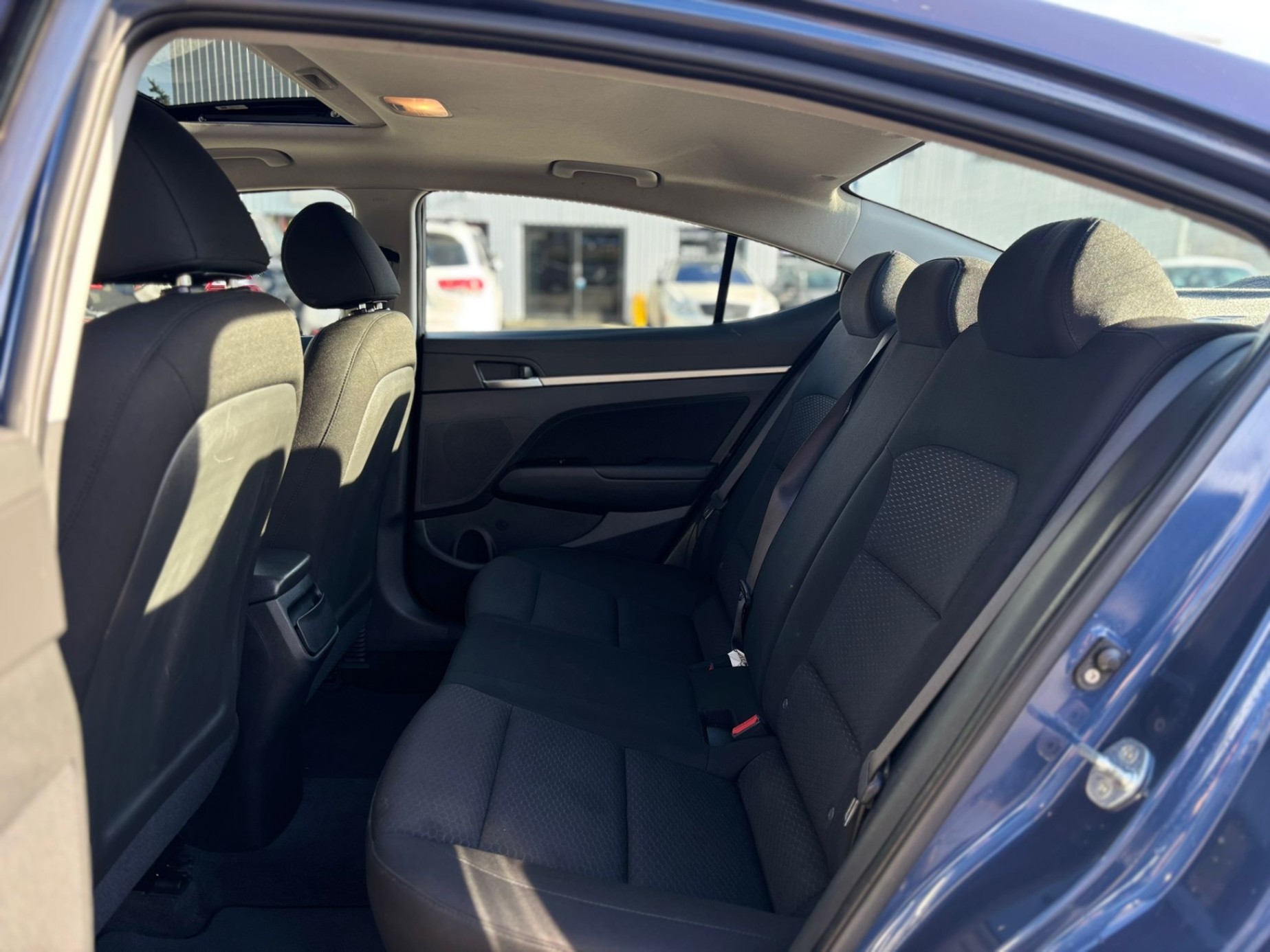 /canwestautoinc/2019-Hyundai-Elantra-0895200471400941.jpg