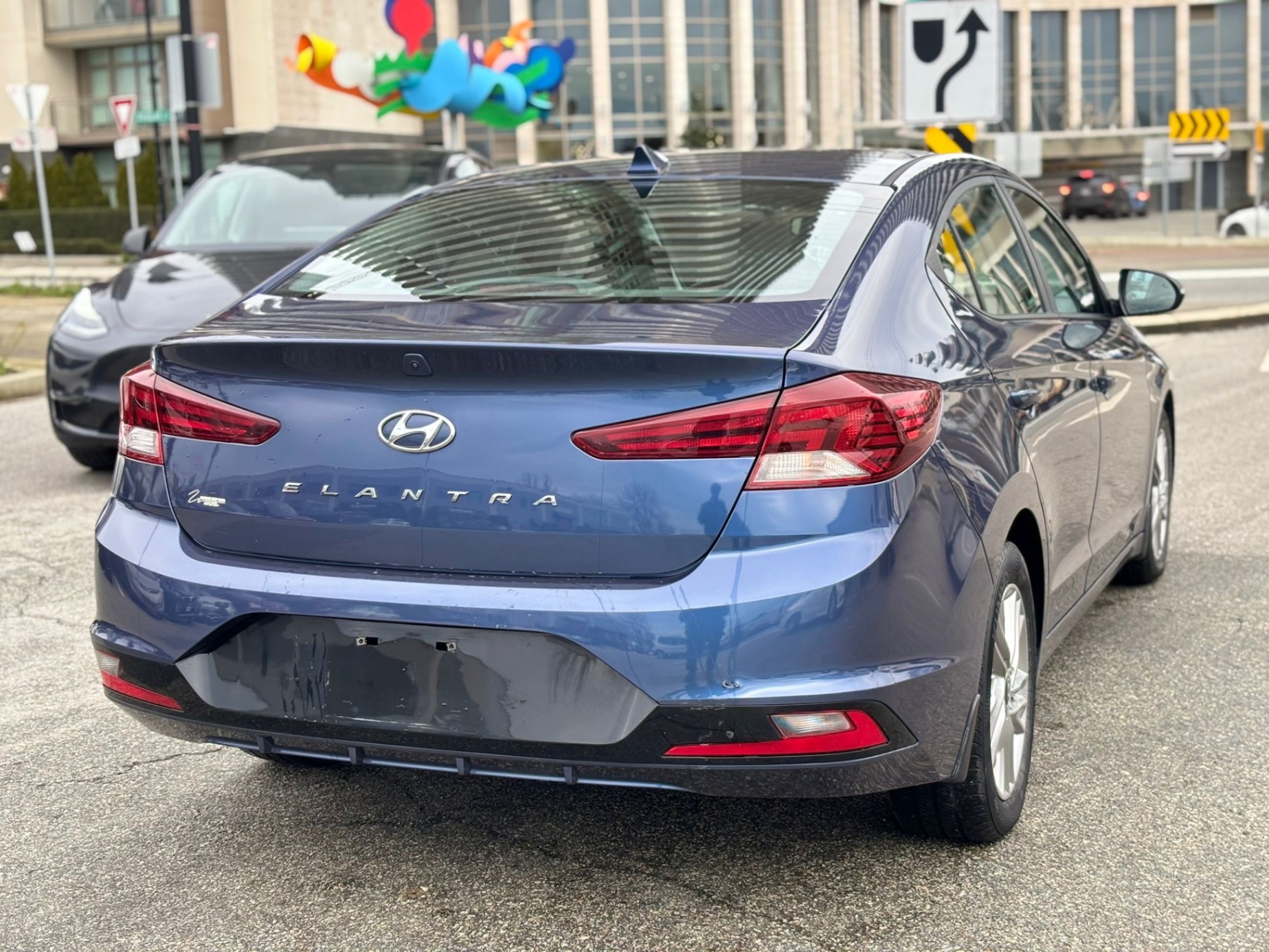 /canwestautoinc/2019-Hyundai-Elantra-5852815621858589.jpg