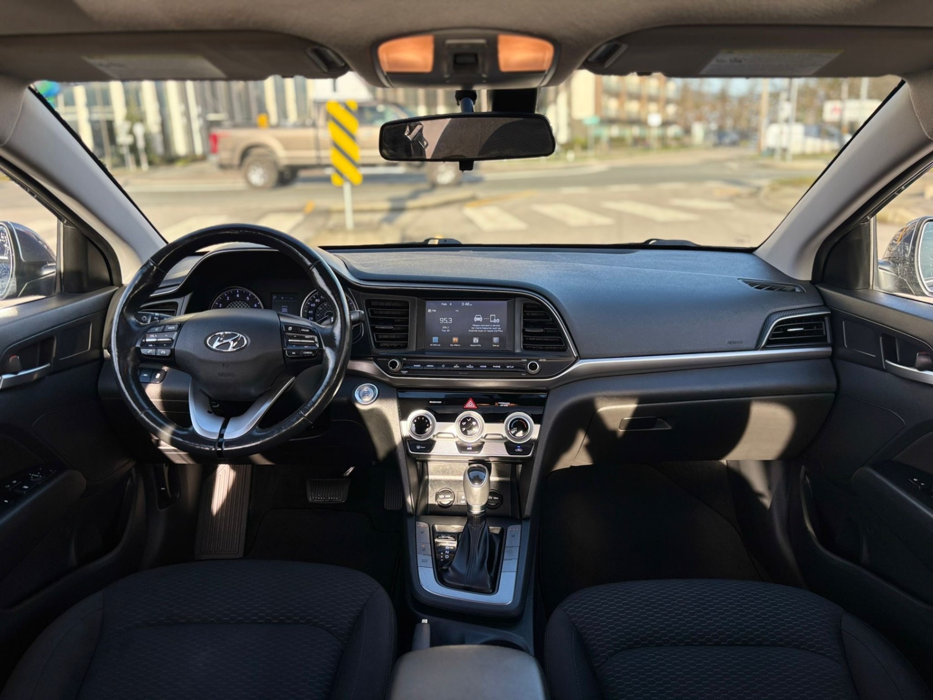 /canwestautoinc/2019-Hyundai-Elantra-732432981132763.jpg