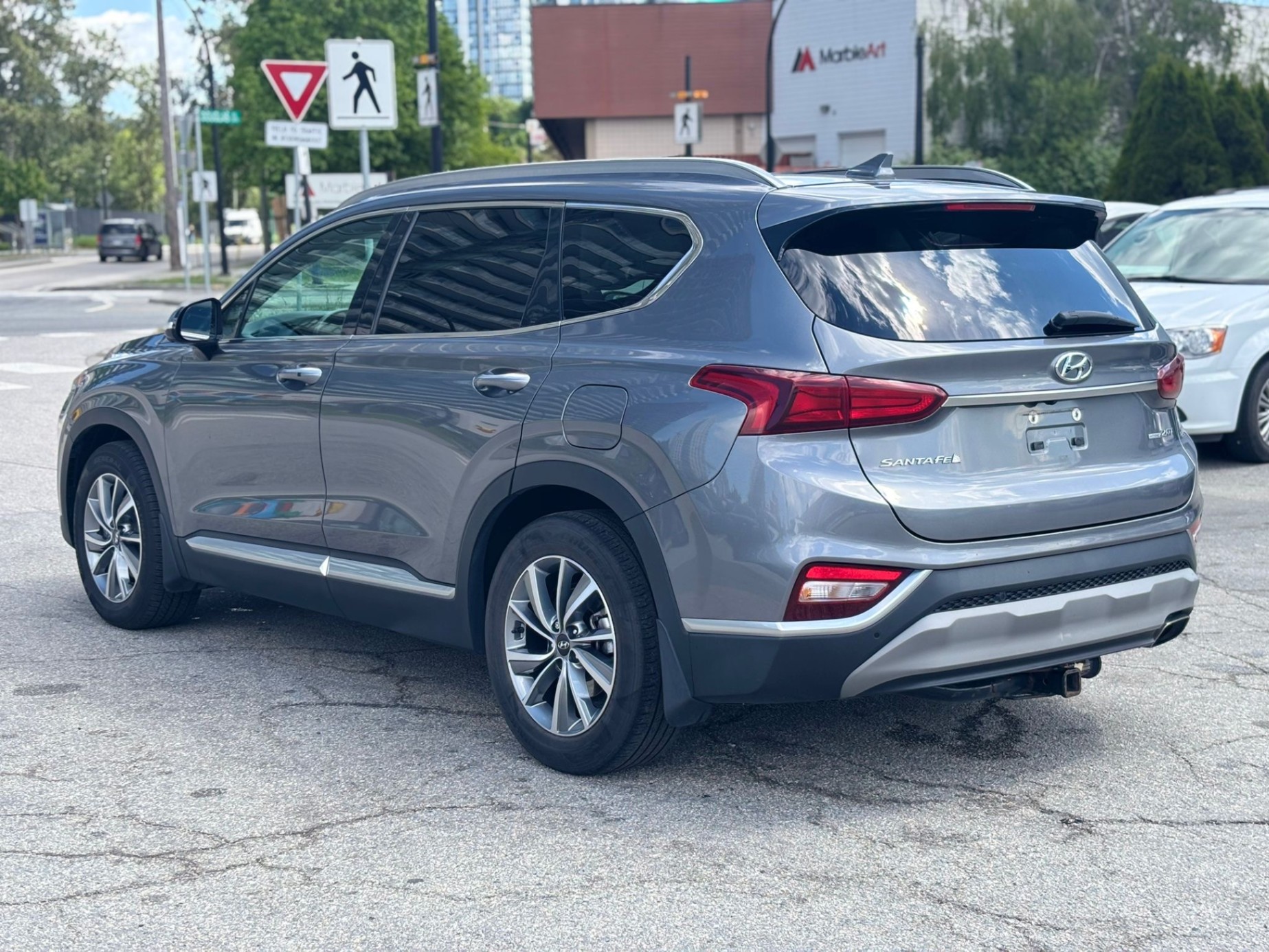 /canwestautoinc/2019-Hyundai-SantaFe-4400138197726402.jpg