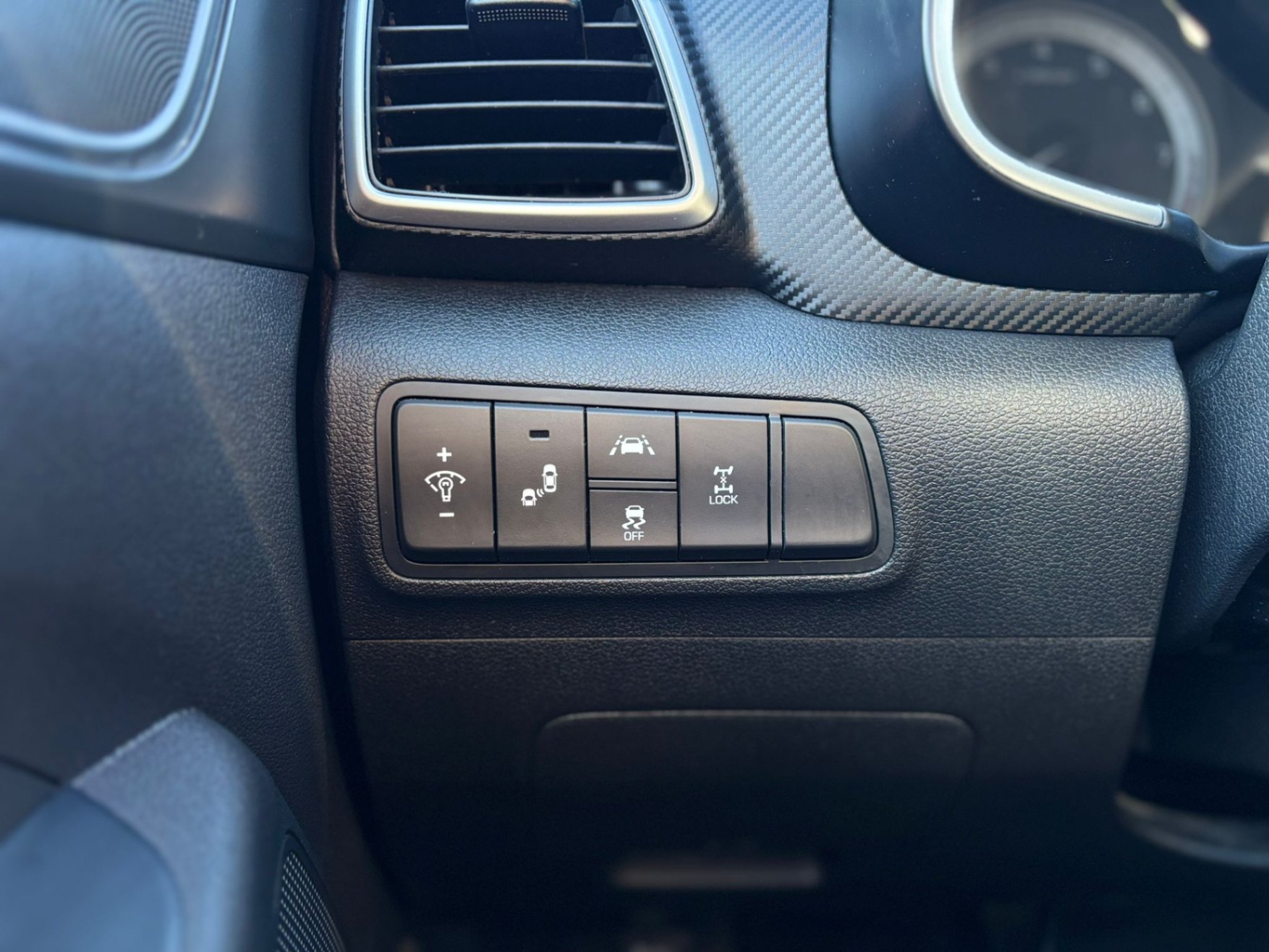 /canwestautoinc/2019-Hyundai-Tucson-5217324732836077.jpg