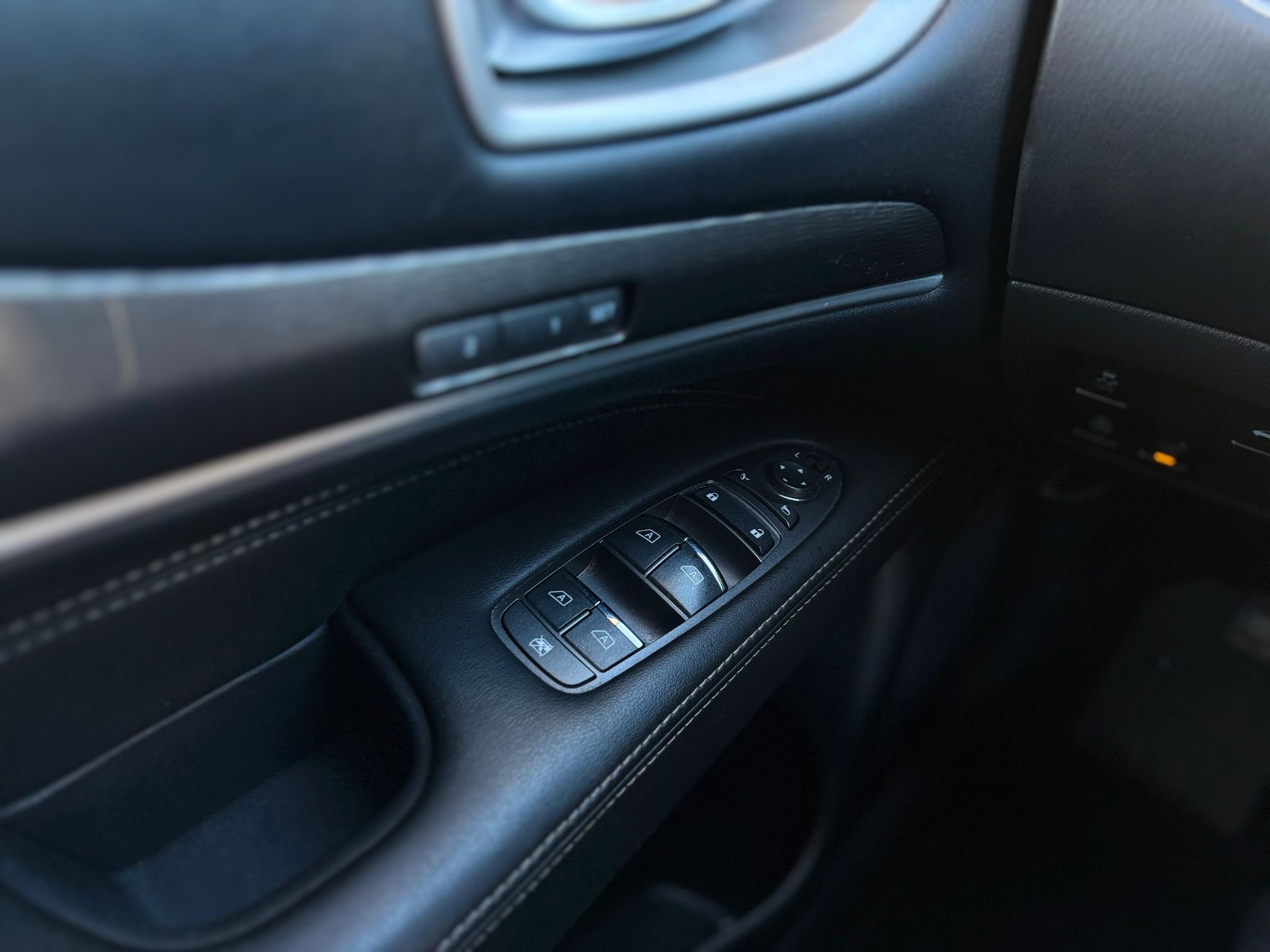 /canwestautoinc/2019-Infiniti-QX60-5741792536710157.jpg