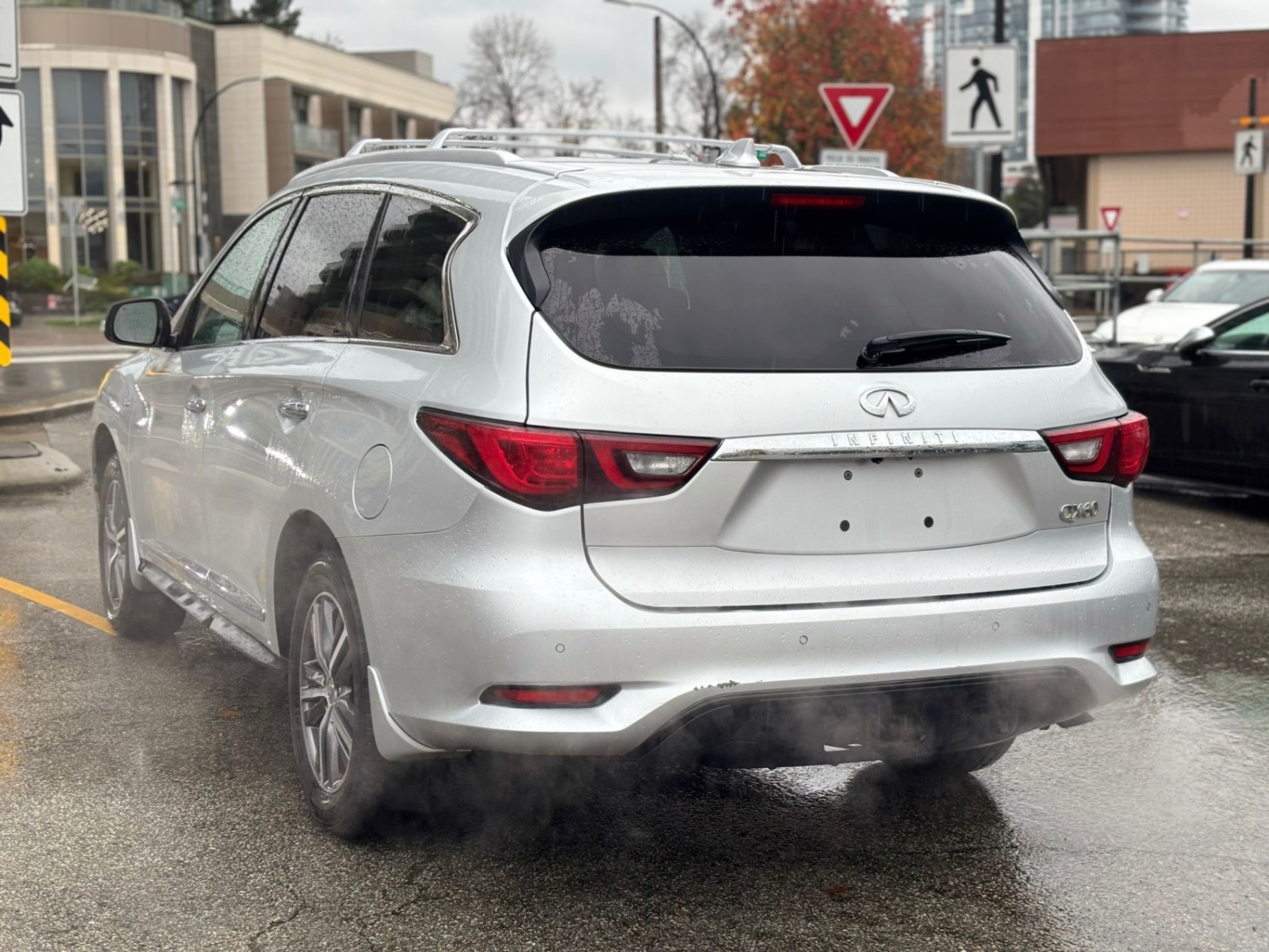 /canwestautoinc/2019-Infiniti-QX60-7929793074790794.jpg