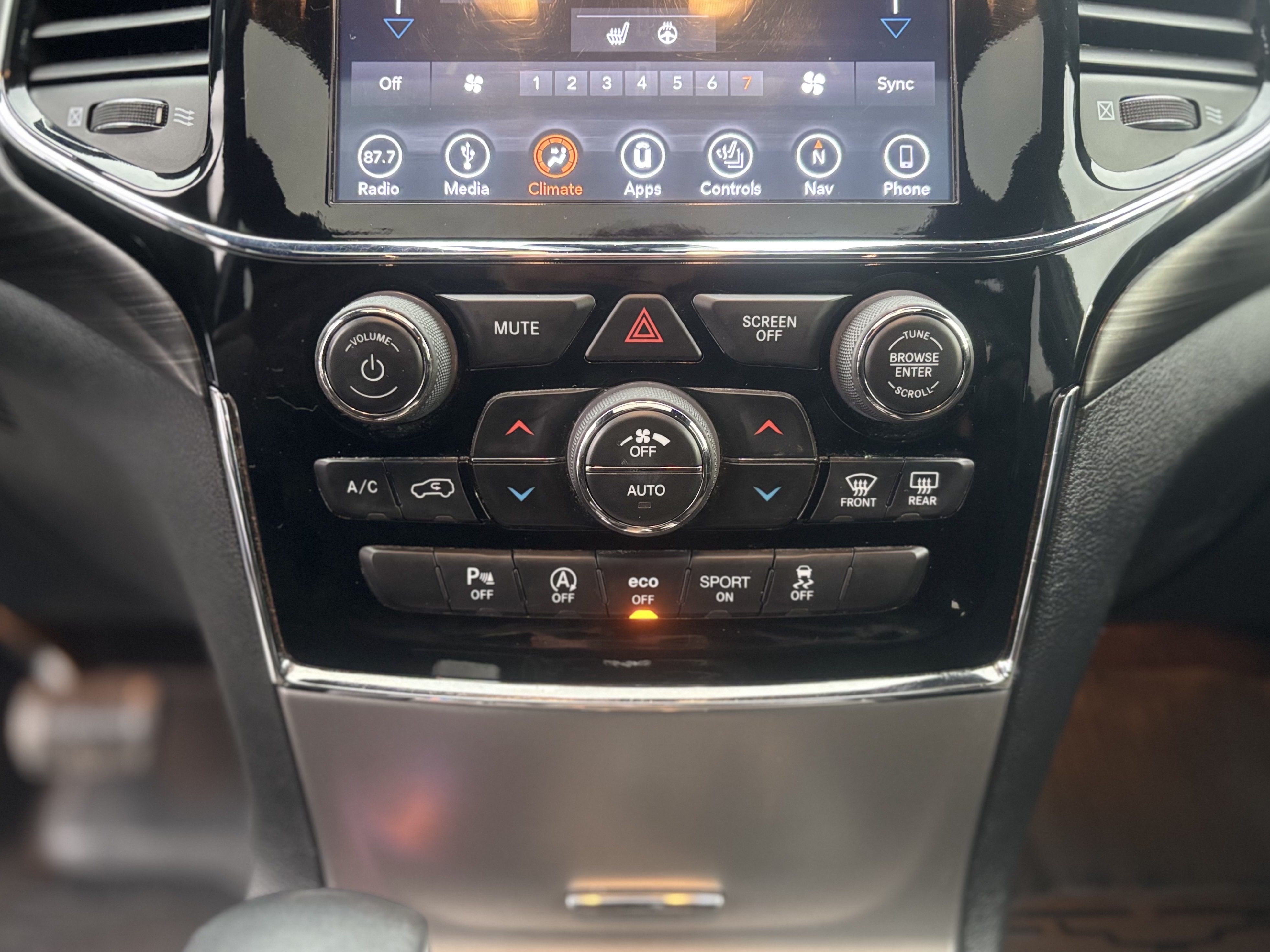 /canwestautoinc/2019-Jeep-GrandCherokee-3204604473799191.jpg