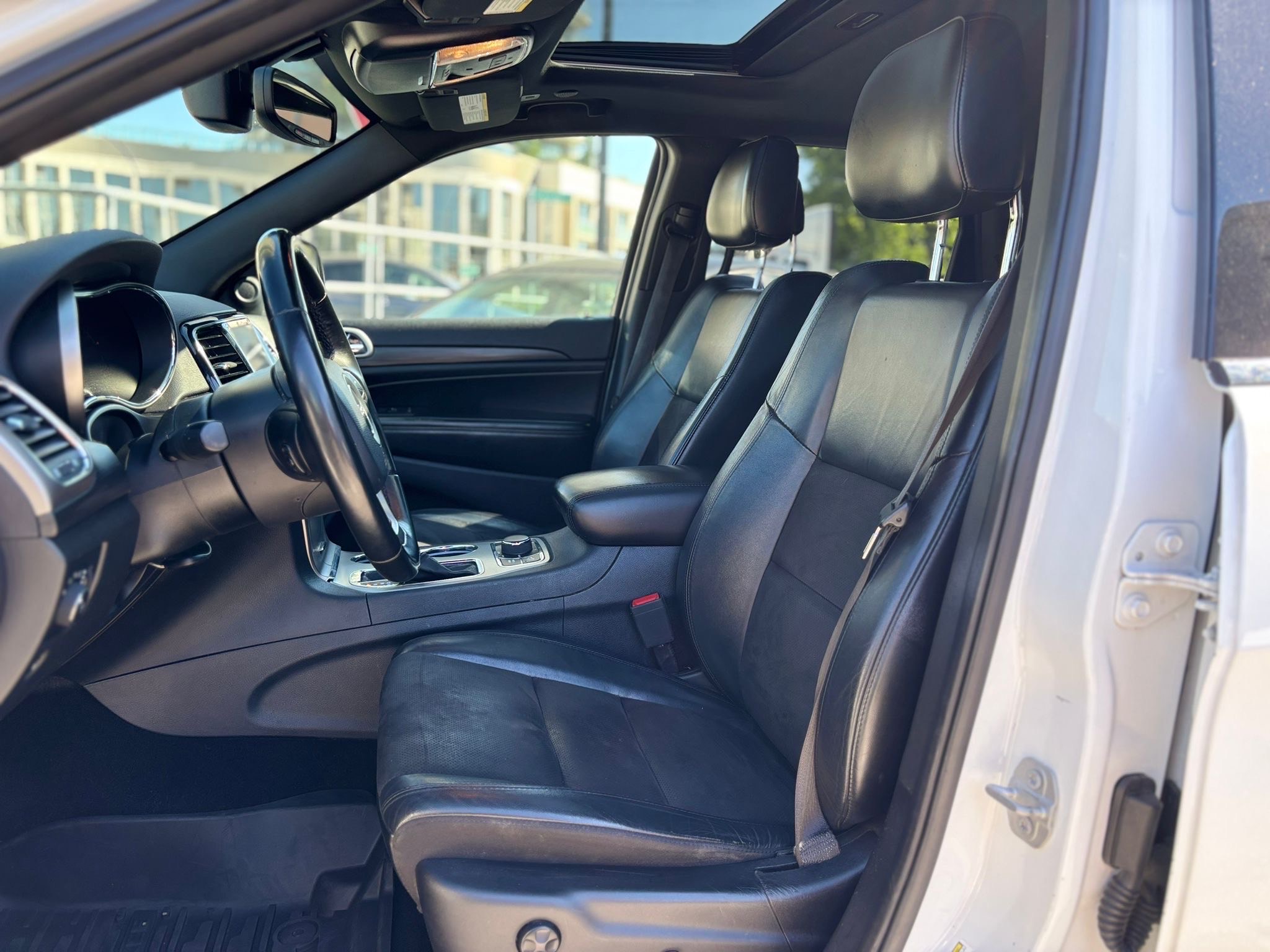 /canwestautoinc/2019-Jeep-GrandCherokee-5762316317492109.jpg