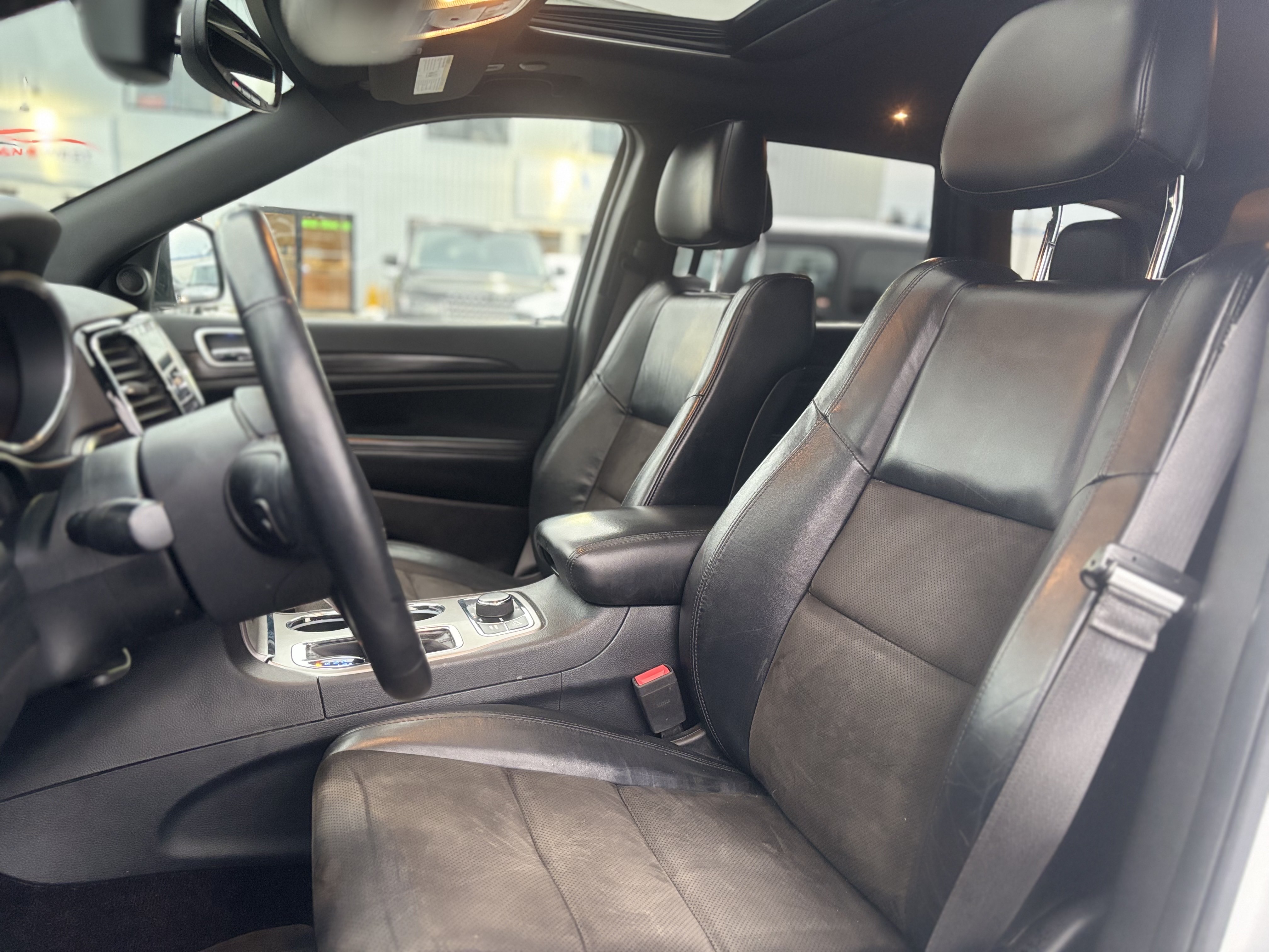 /canwestautoinc/2019-Jeep-GrandCherokee-583068224993776.jpg