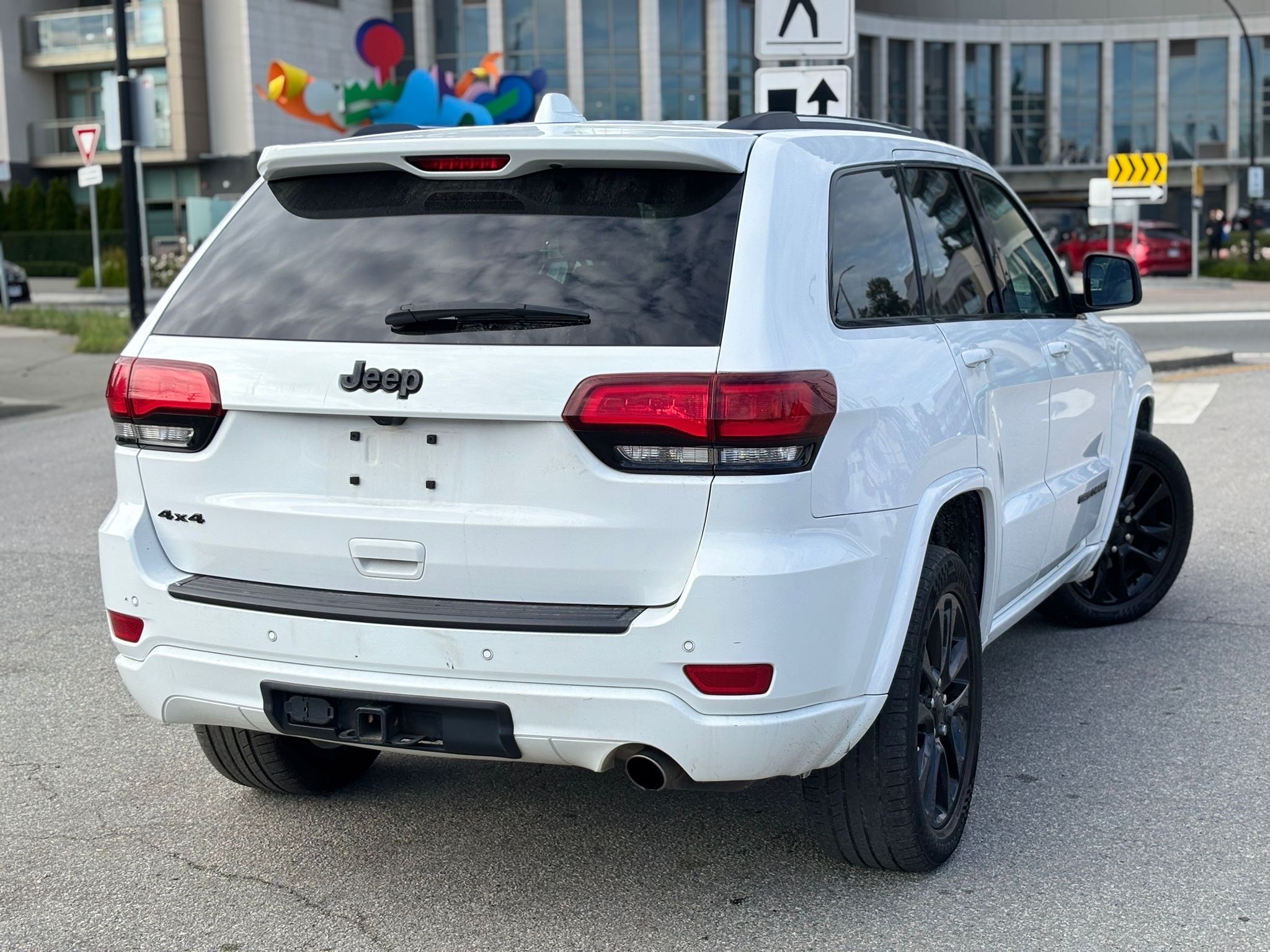 /canwestautoinc/2019-Jeep-GrandCherokee-7097722995604714.jpg
