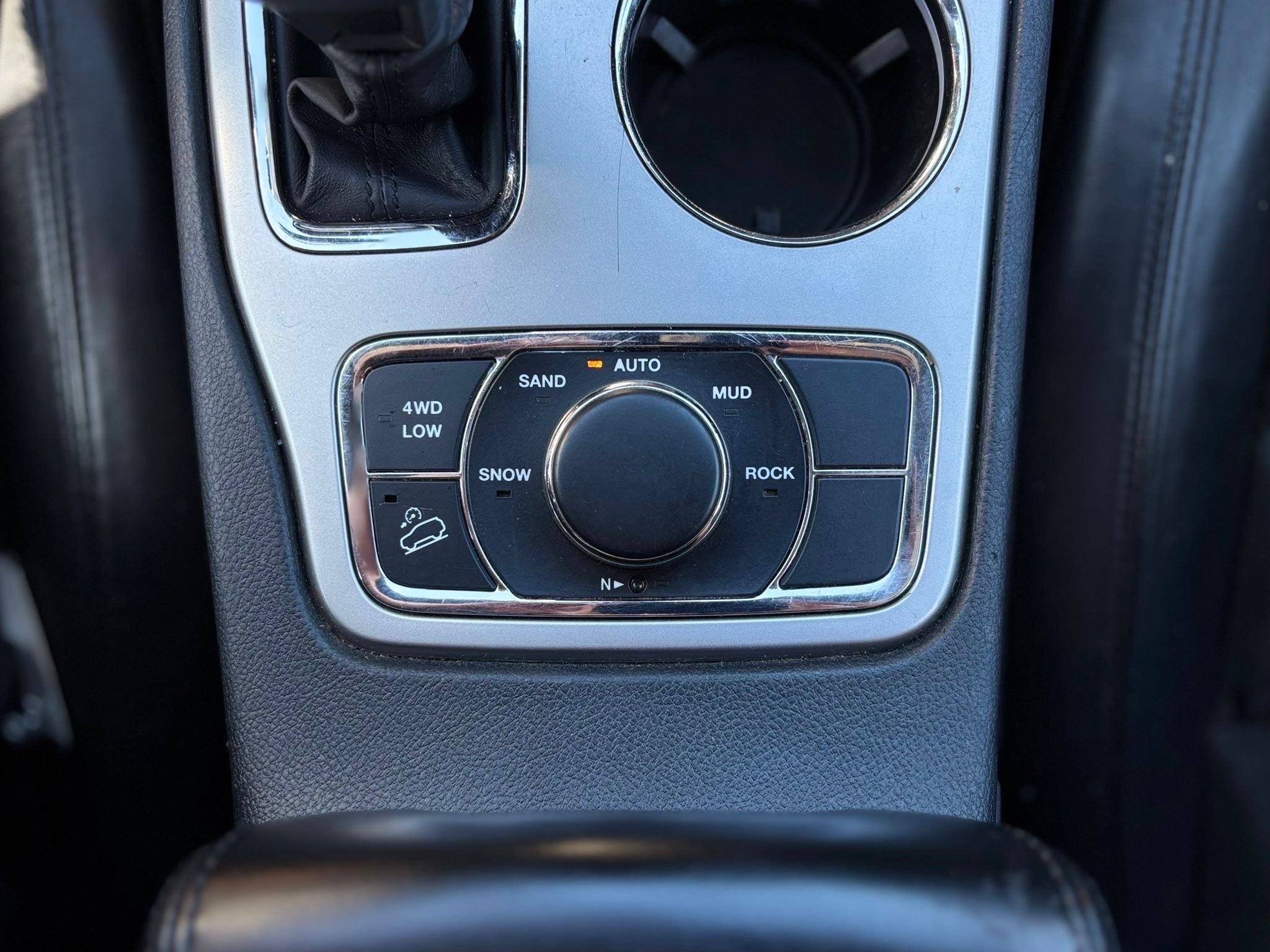 /canwestautoinc/2019-Jeep-GrandCherokee-7328371917948315.jpg