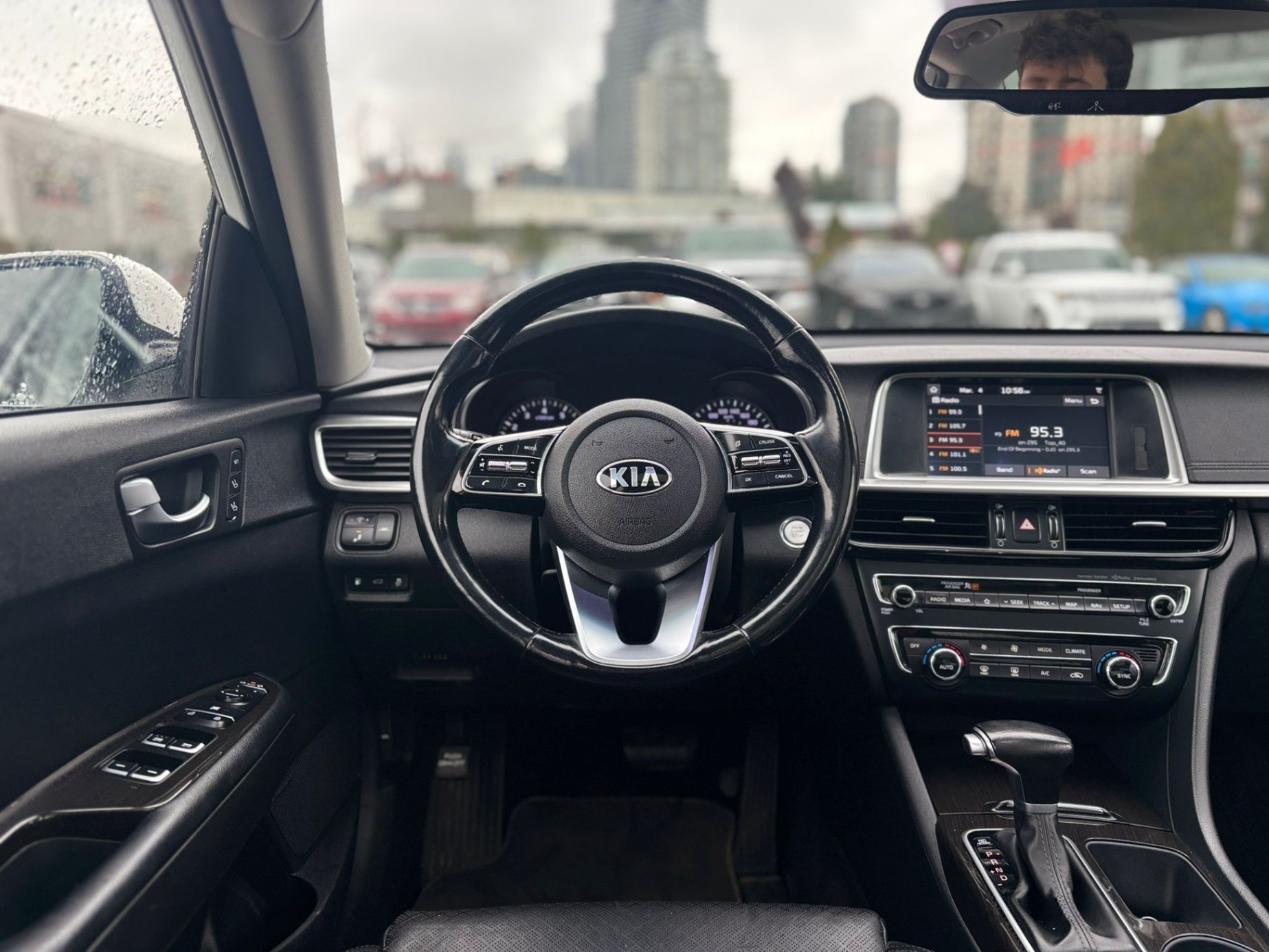 /canwestautoinc/2019-Kia-Optima-8826017768200918.jpg