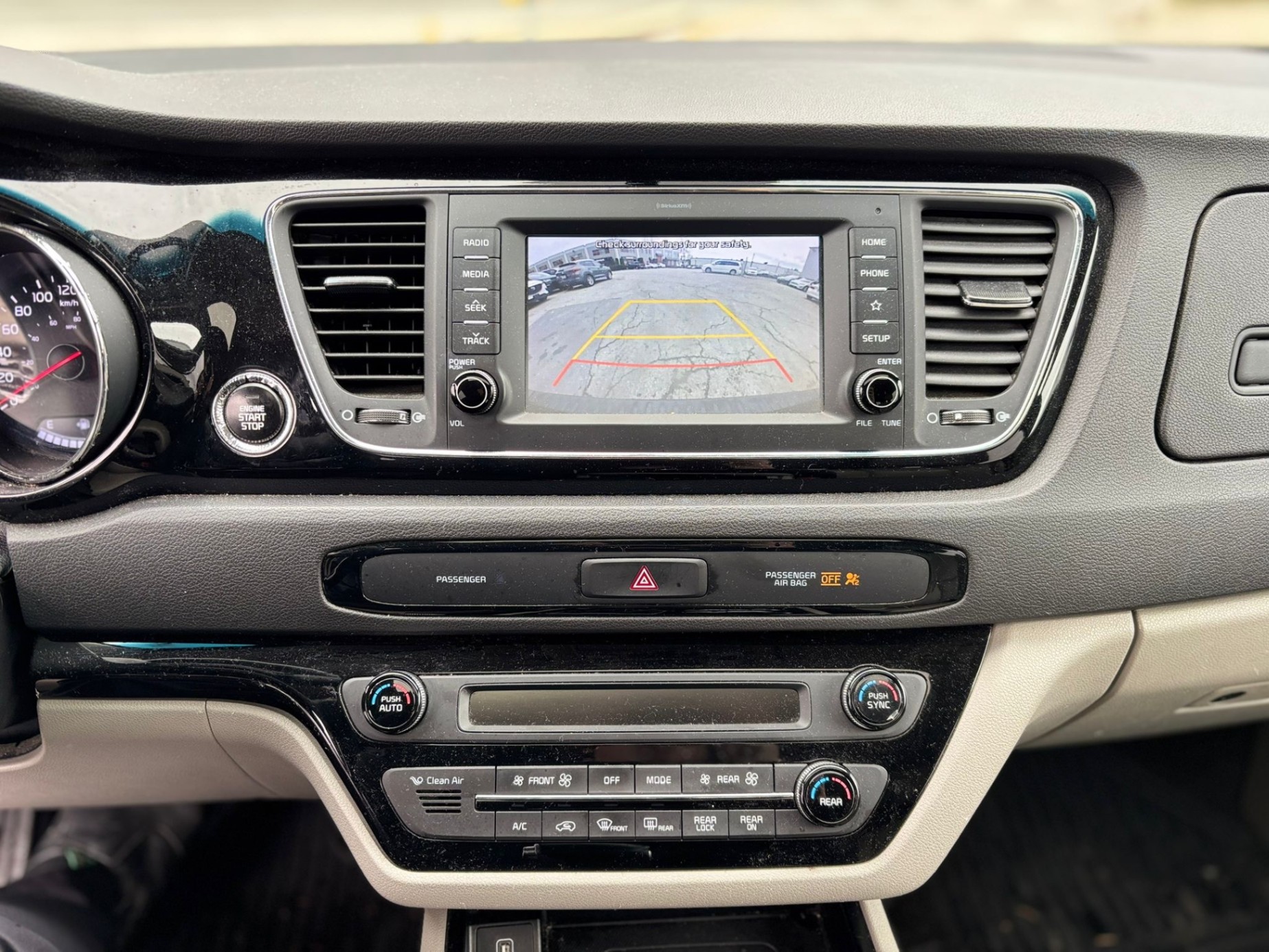 /canwestautoinc/2019-Kia-Sedona-11021276619371911.jpg
