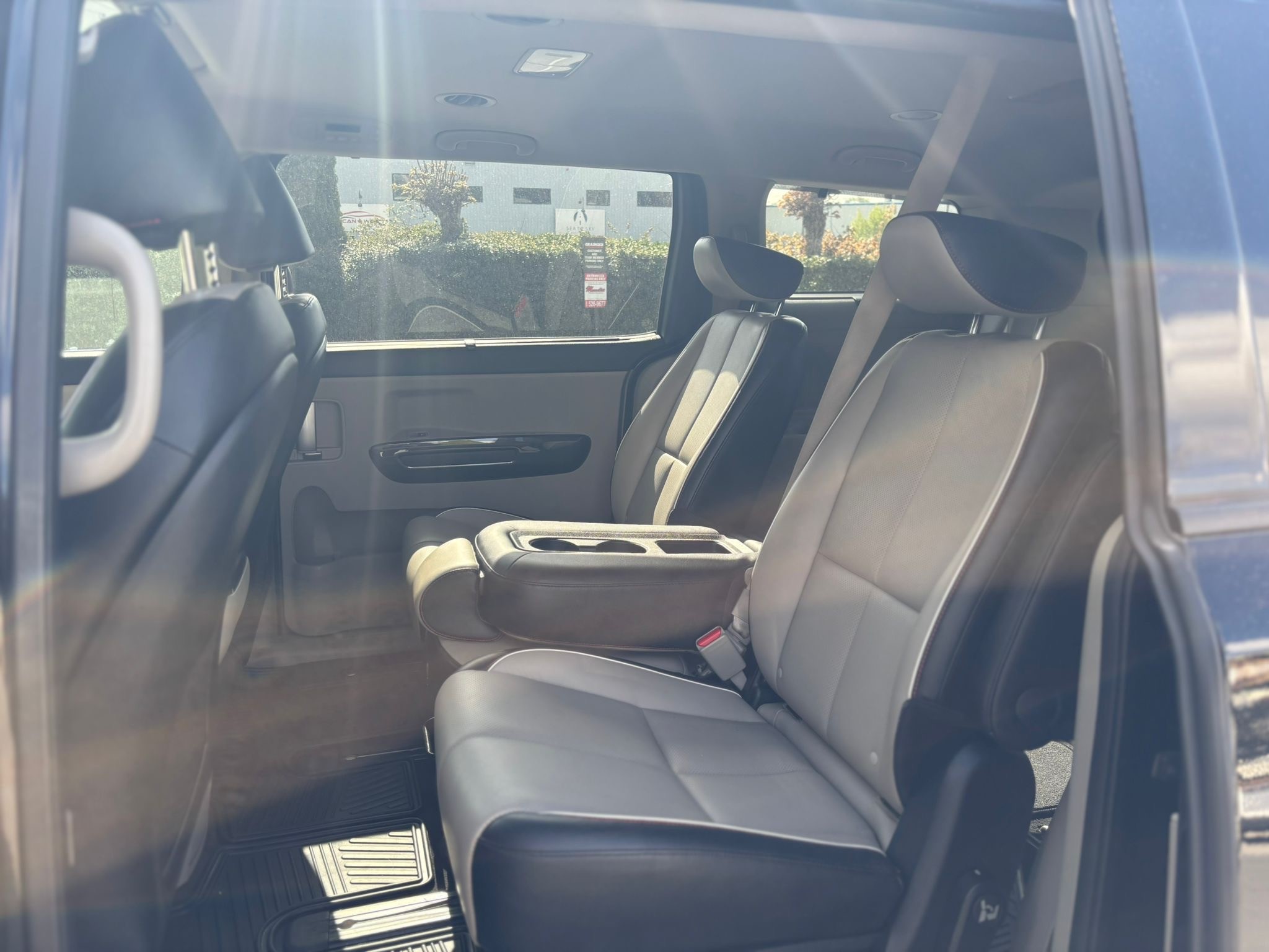 /canwestautoinc/2019-Kia-Sedona-14498392107699964.jpg