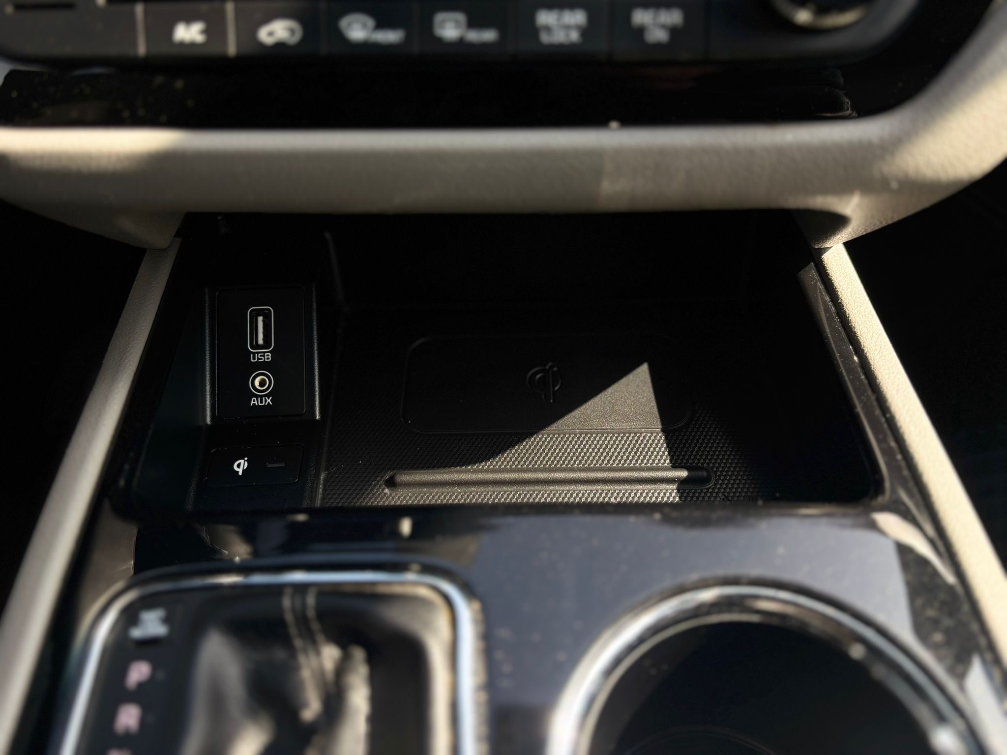 /canwestautoinc/2019-Kia-Sedona-6229570592014586.jpg