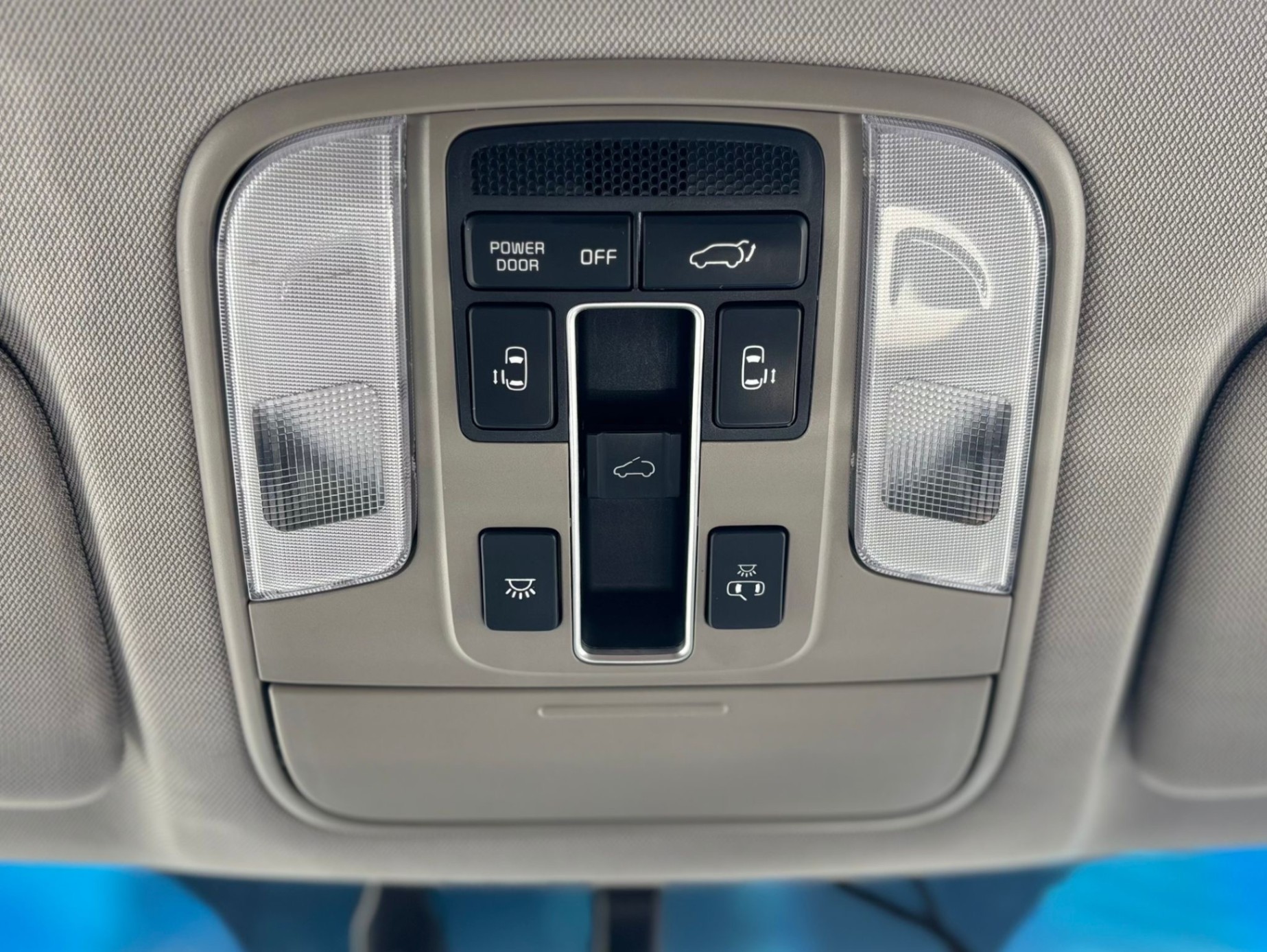 /canwestautoinc/2019-Kia-Sedona-8993222100086766.jpg