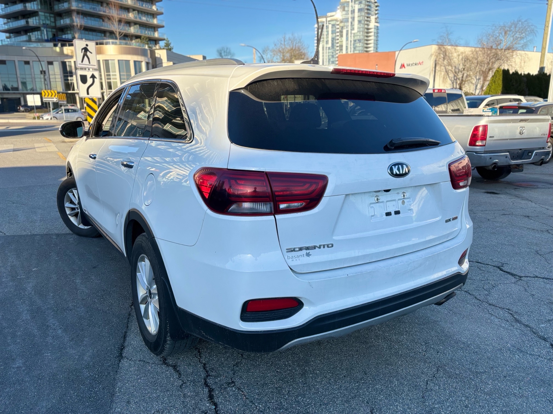 /canwestautoinc/2019-Kia-Sorento-0744274732211967.jpg