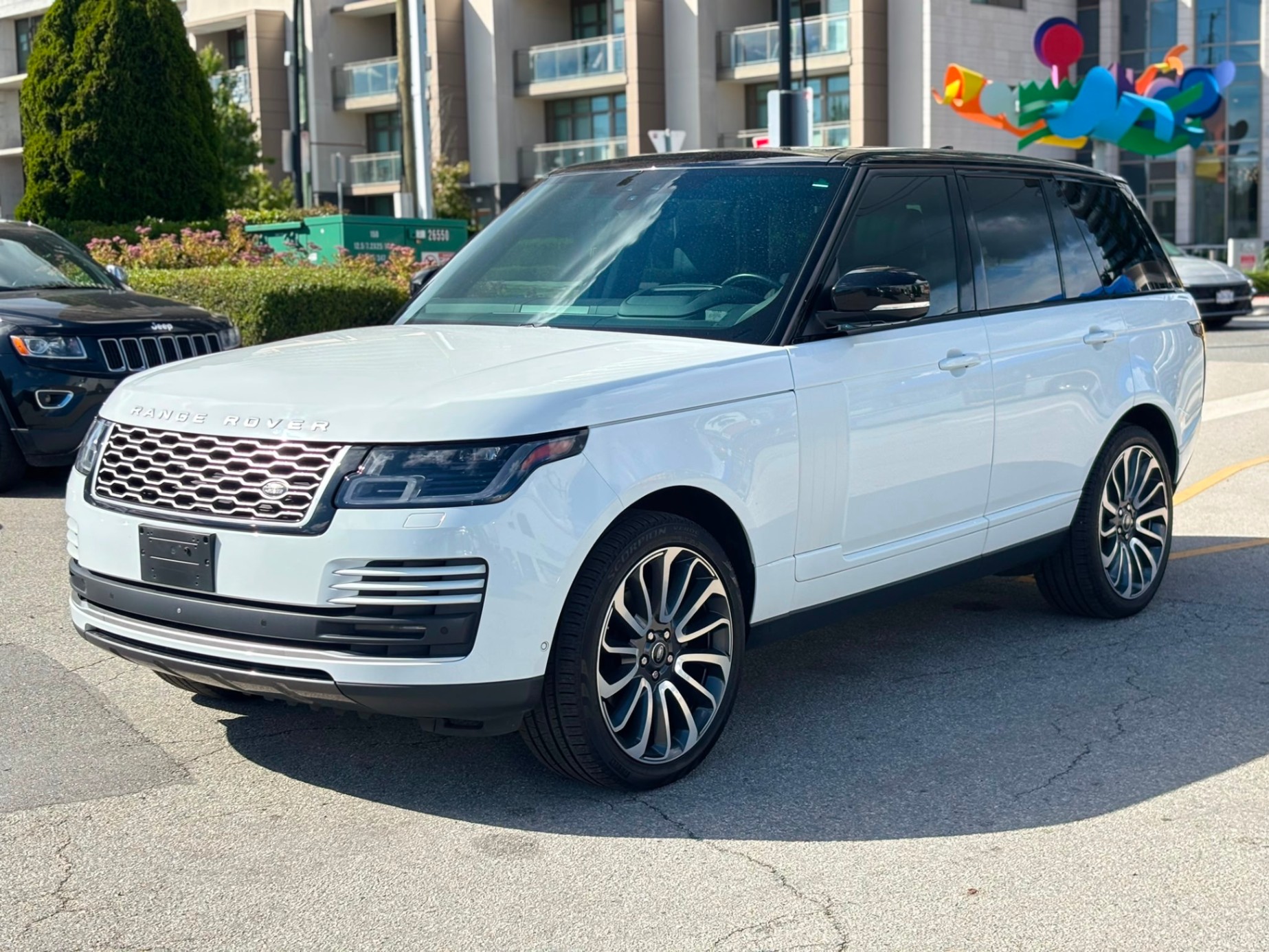 /canwestautoinc/2019-LandRover-RangeRover-4265012986828469.jpg
