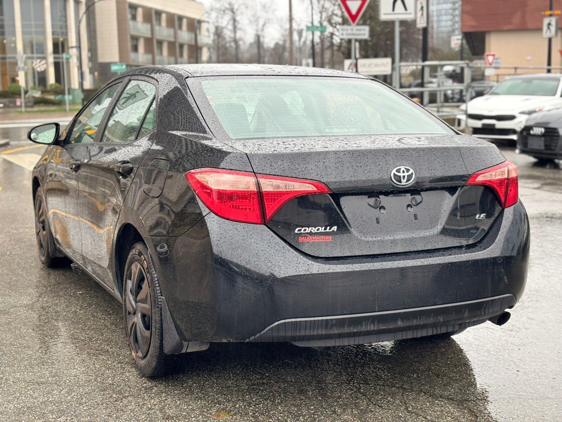 /canwestautoinc/2019-Toyota-Corolla-329575830476575.jpg