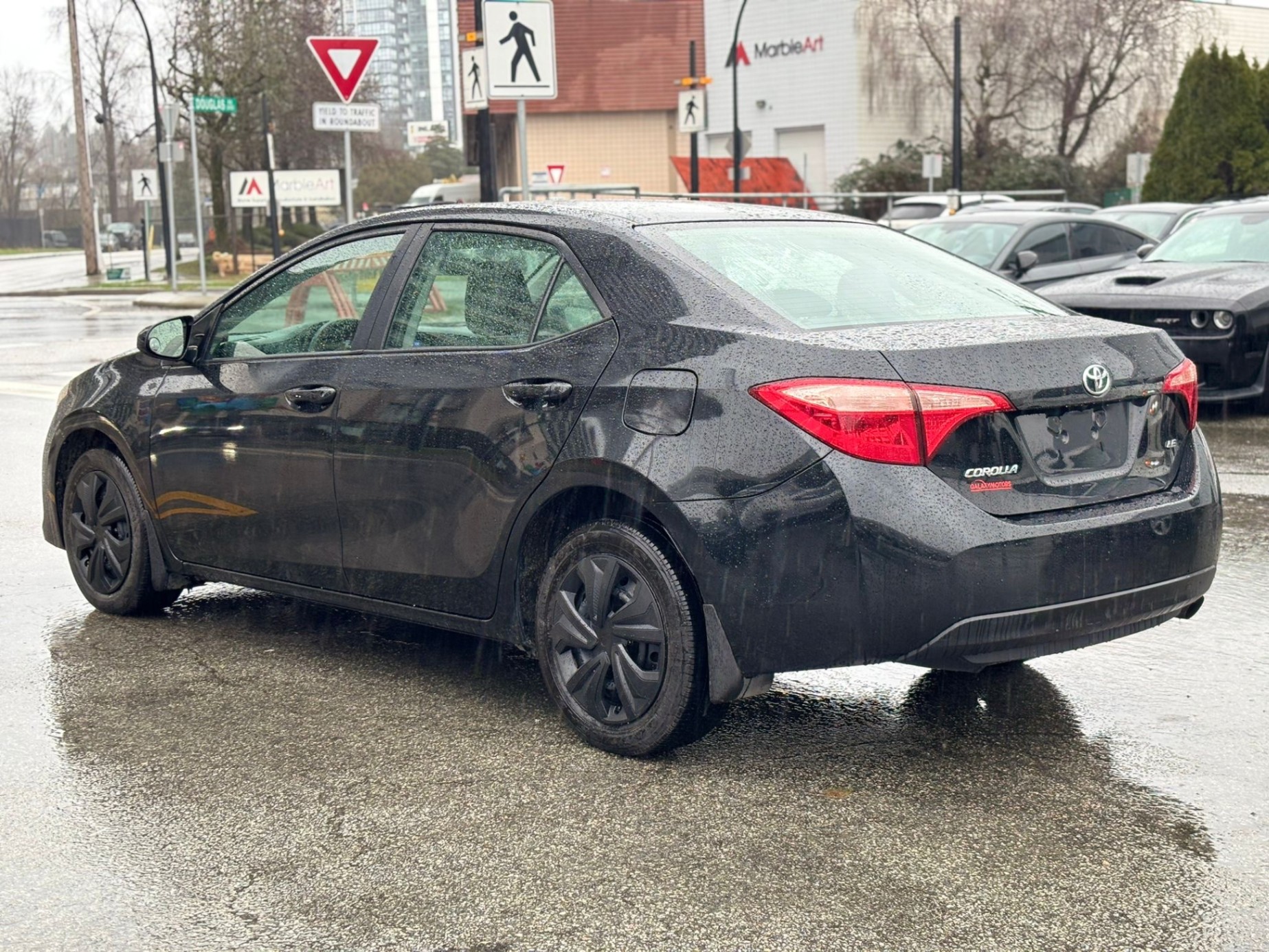 /canwestautoinc/2019-Toyota-Corolla-9352241059410387.jpg