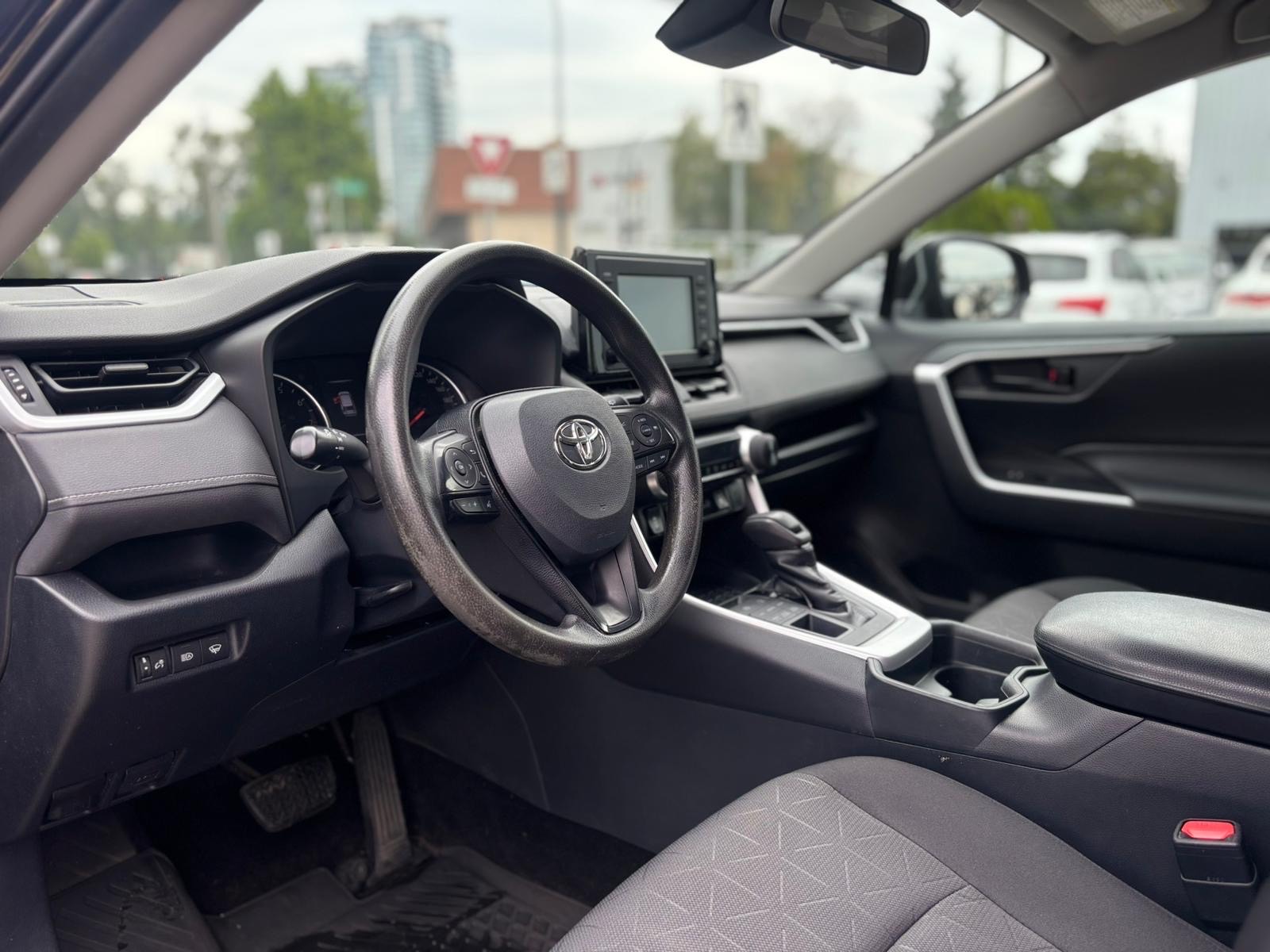 /canwestautoinc/2019-Toyota-RAV4-09307235100985722.jpg