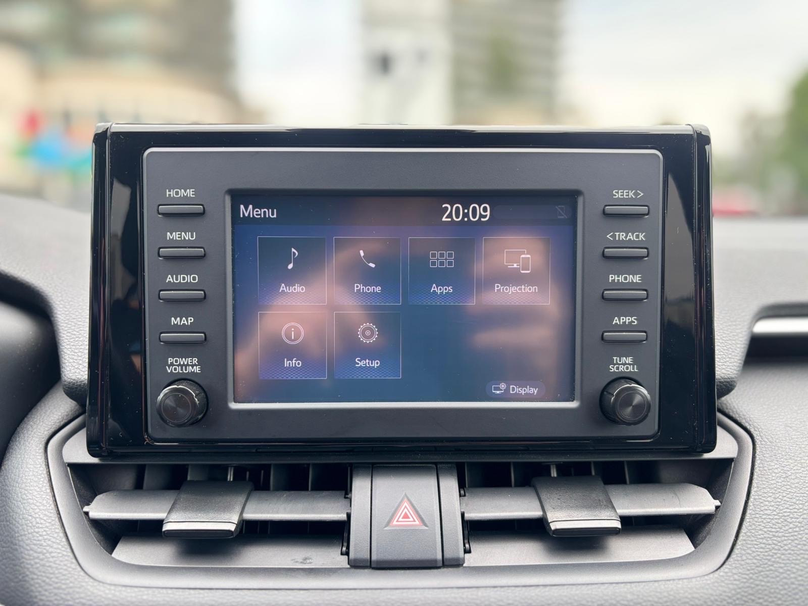 /canwestautoinc/2019-Toyota-RAV4-39467231917138124.jpg