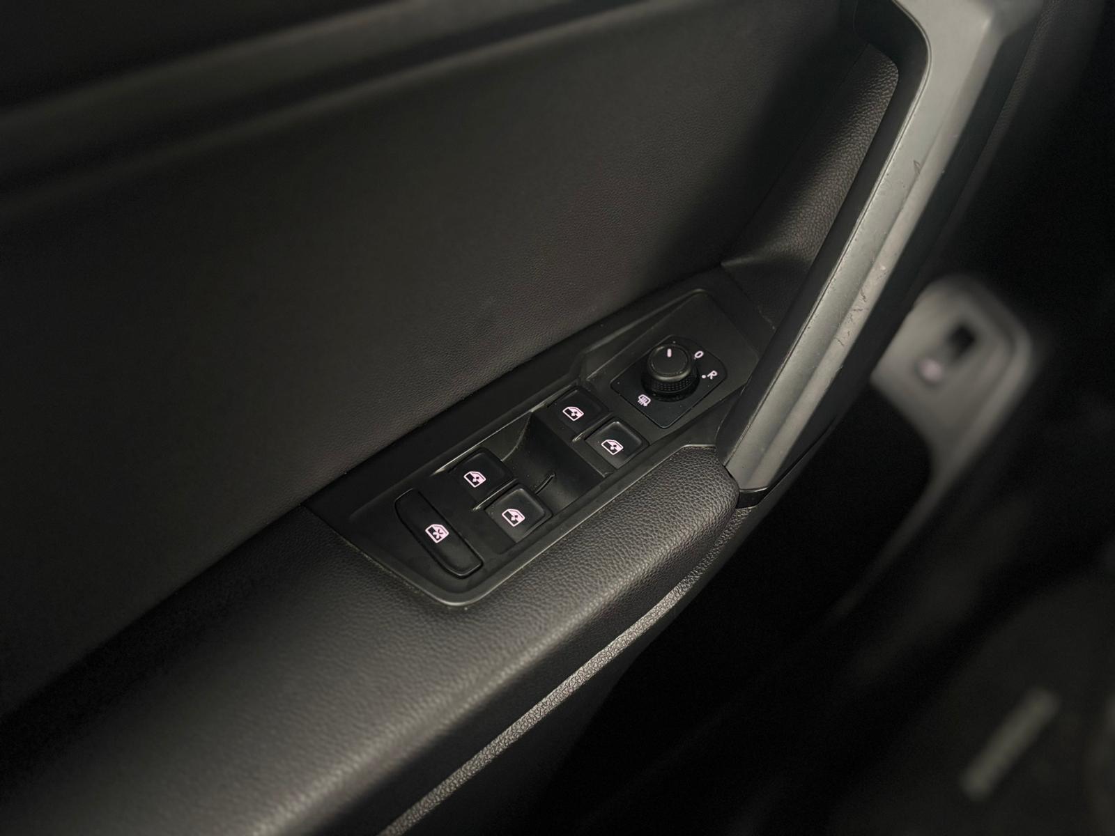 /canwestautoinc/2019-Volkswagen-Tiguan-14934127364834882.jpg