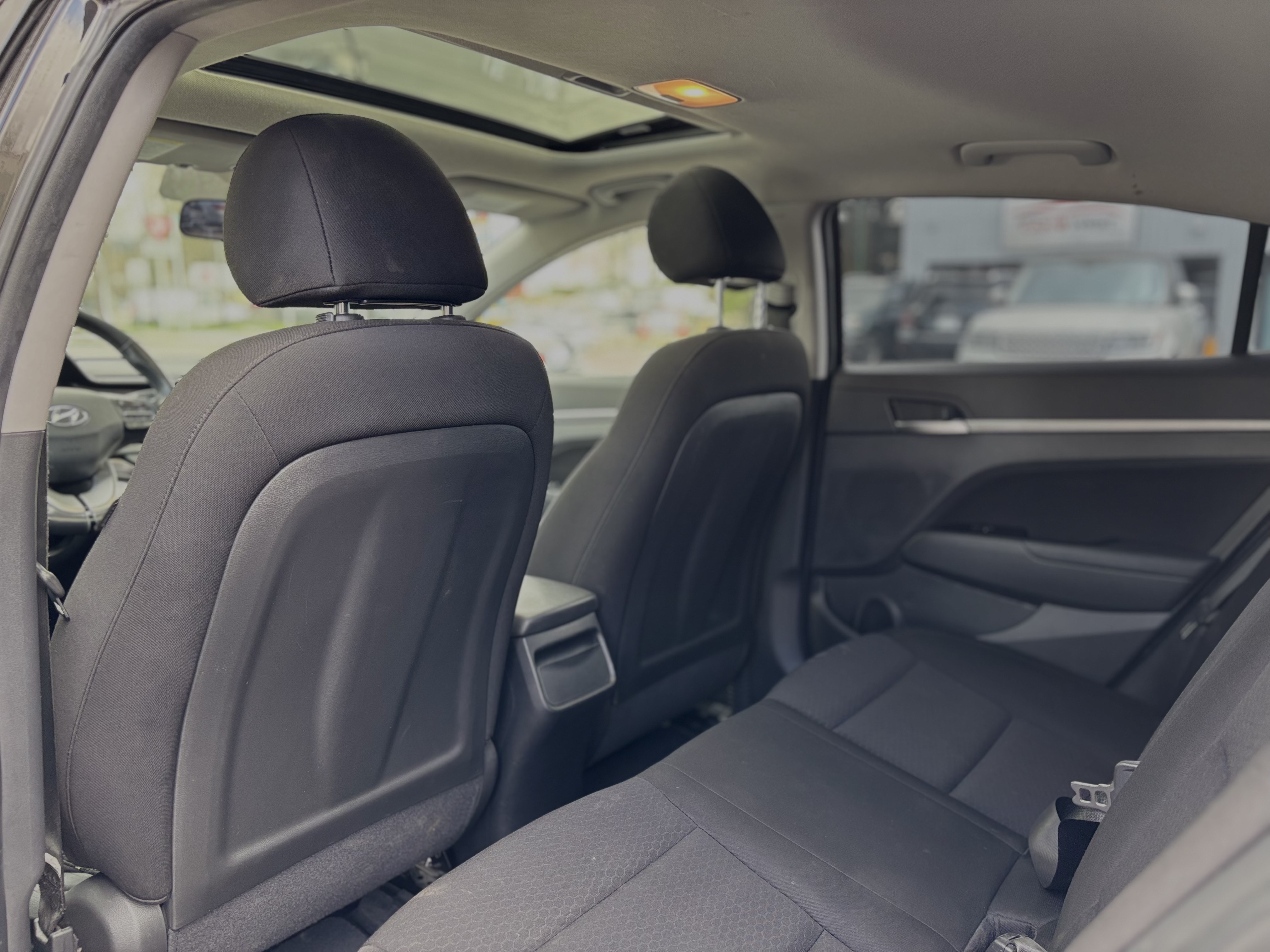 /canwestautoinc/2020-Hyundai-Elantra-8870917924575199.jpg