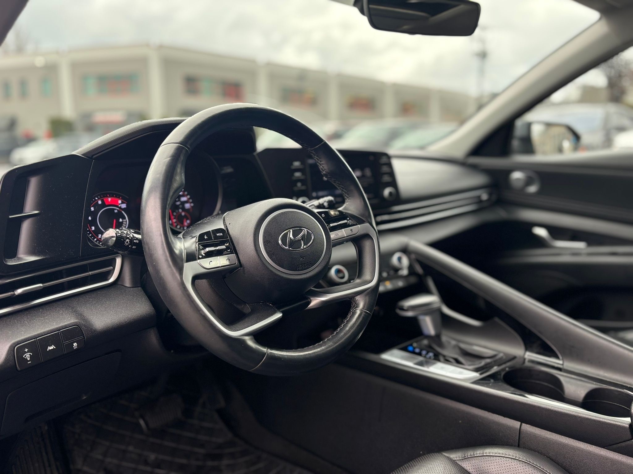 /canwestautoinc/2021-Hyundai-Elantra-35811143825330416.jpg