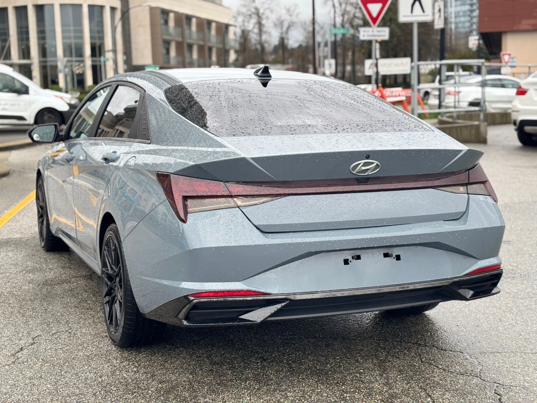 /canwestautoinc/2021-Hyundai-Elantra-6959355882385025.jpg