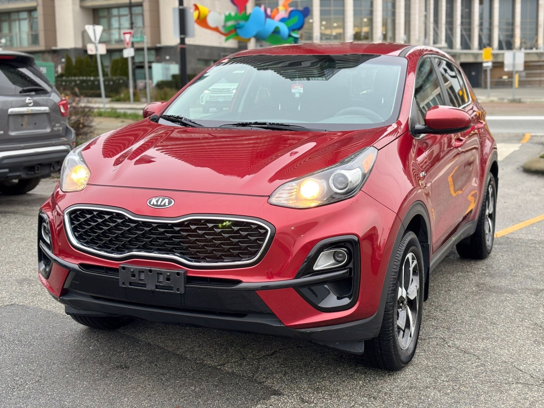 /canwestautoinc/2021-Kia-Sportage-266740812611987.jpg
