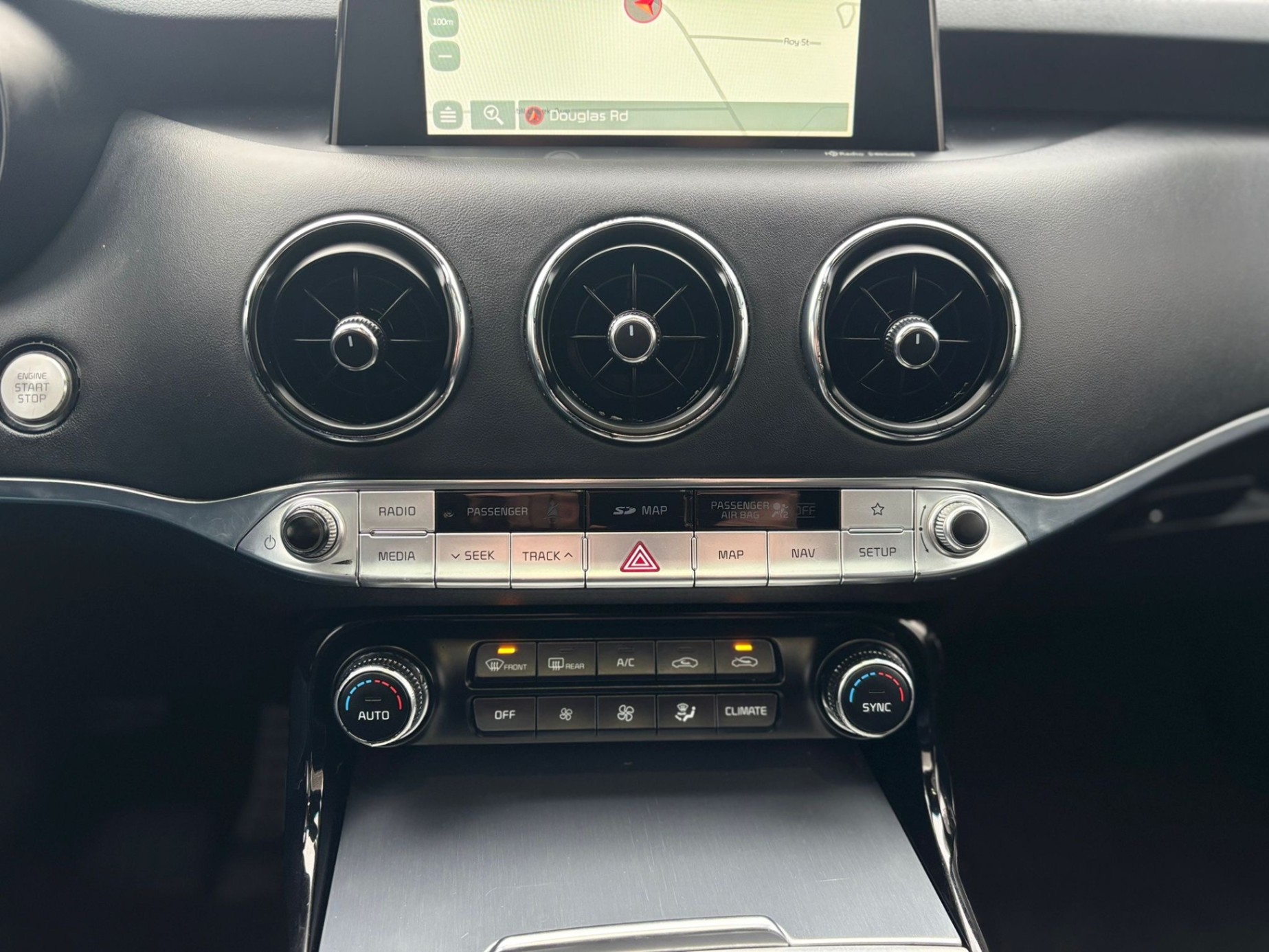 /canwestautoinc/2021-Kia-Stinger-594888121414548.jpg