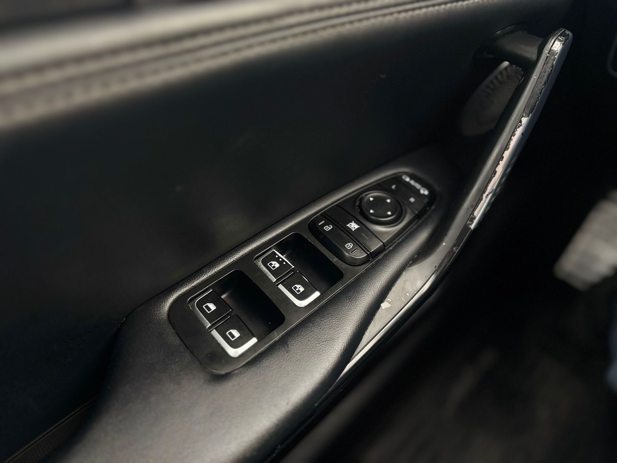 /canwestautoinc/2021-Kia-Stinger-9491529173126456.jpg