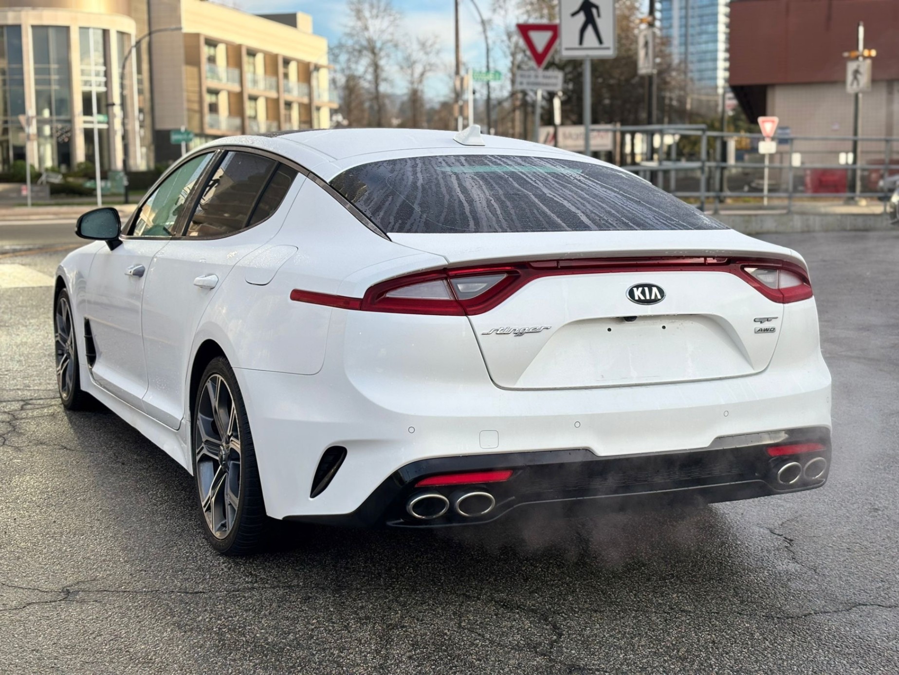 /canwestautoinc/2021-Kia-Stinger-9507312239046413.jpg