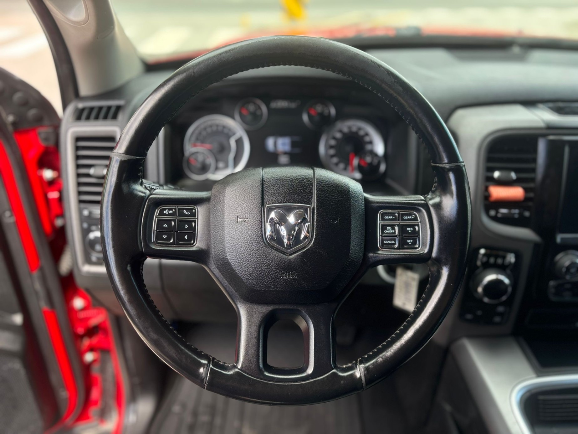 /canwestautoinc/2021-Ram-1500Classic-2059332799859228.jpg