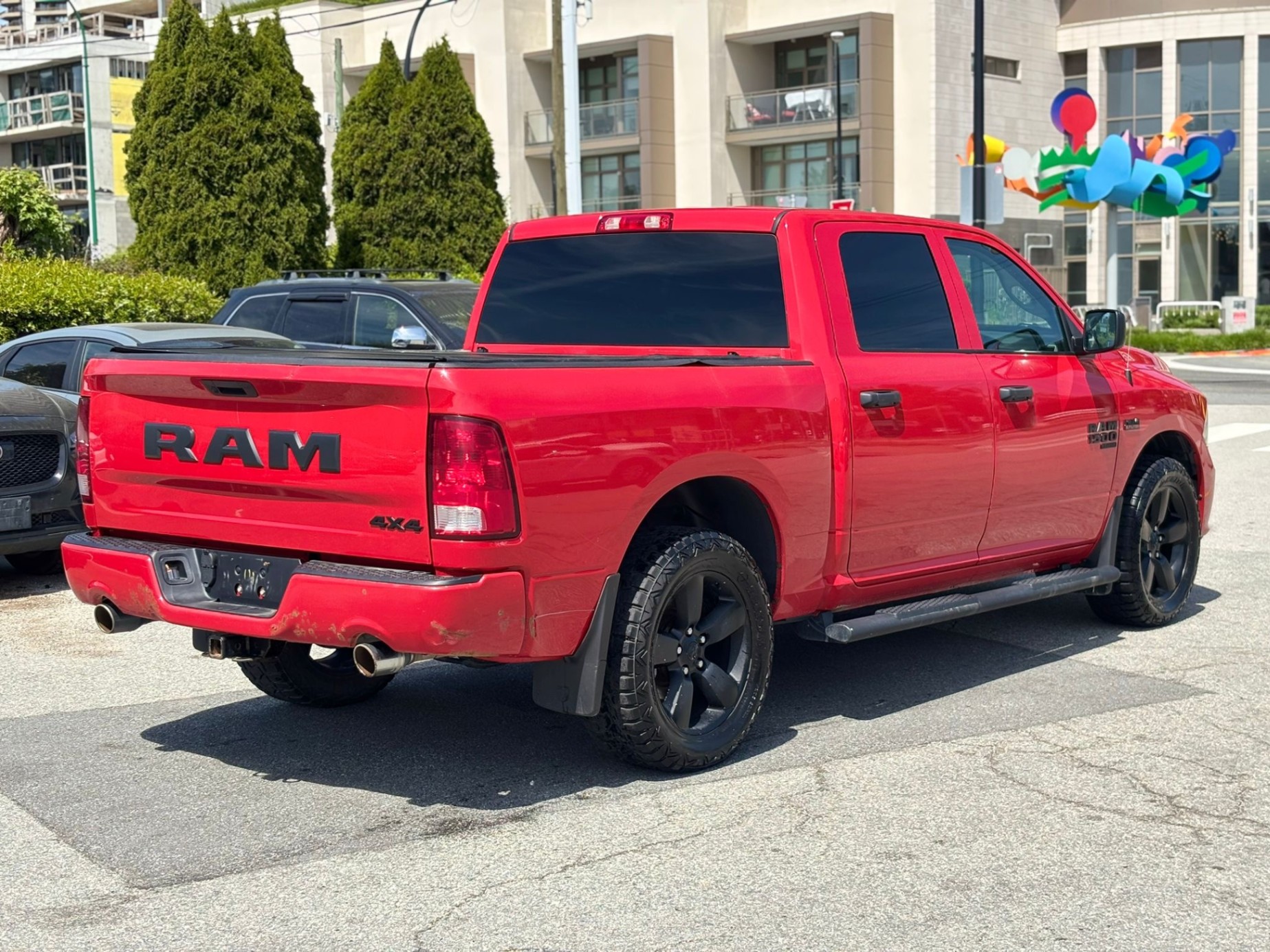 /canwestautoinc/2021-Ram-1500Classic-20818317769850792.jpg