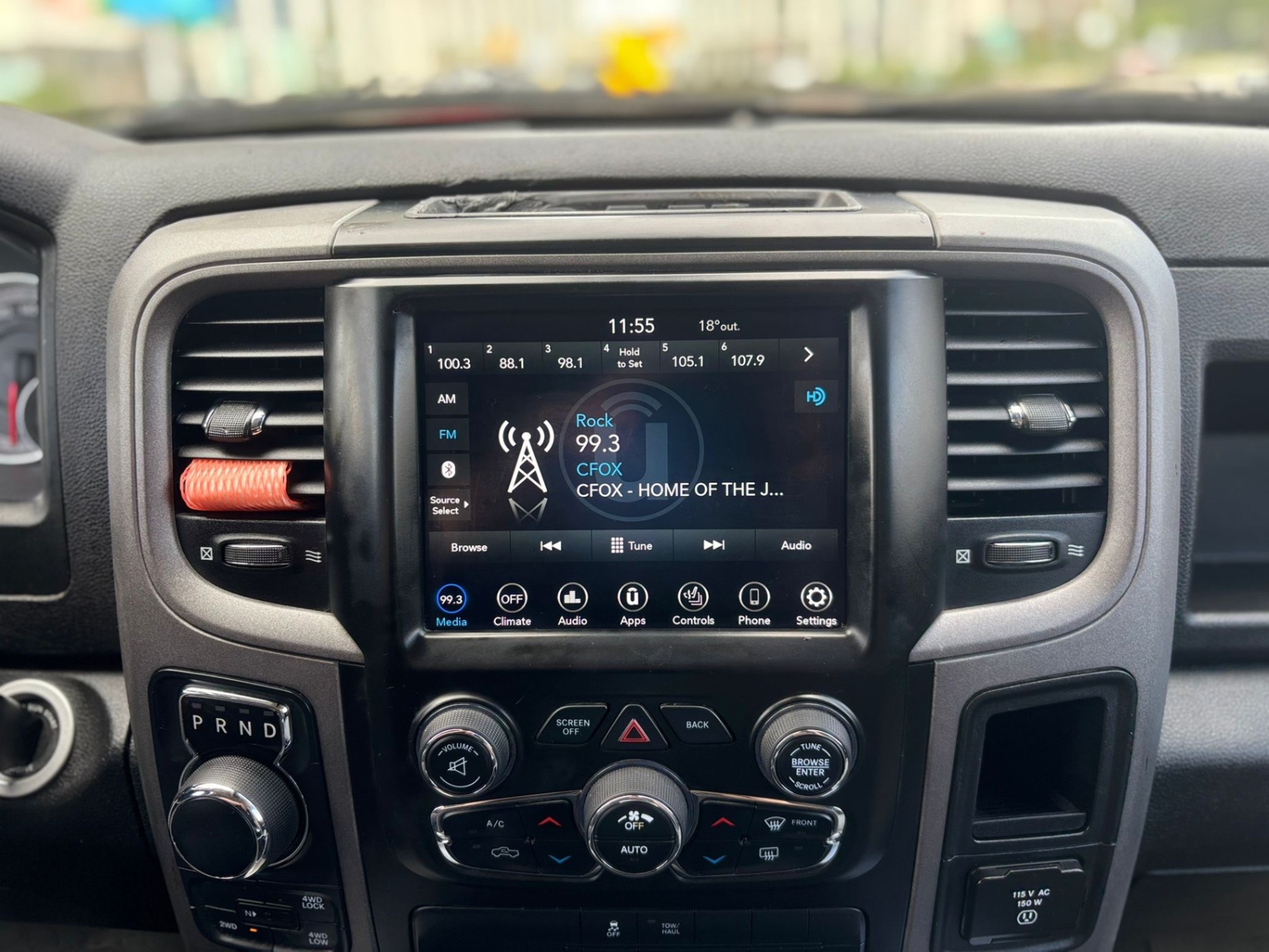 /canwestautoinc/2021-Ram-1500Classic-5995383981021563.jpg