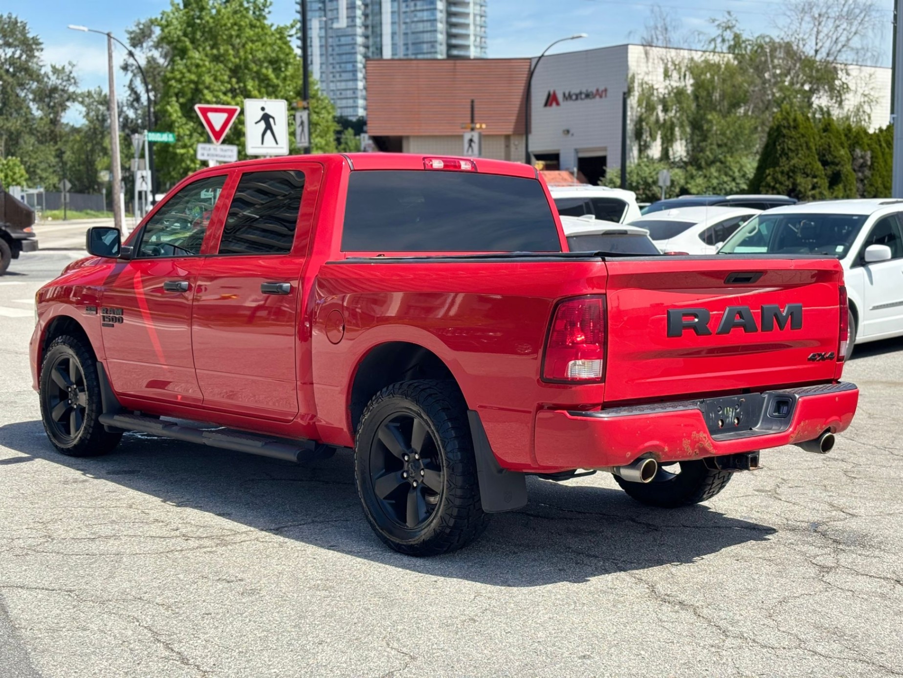 /canwestautoinc/2021-Ram-1500Classic-6237557767515061.jpg