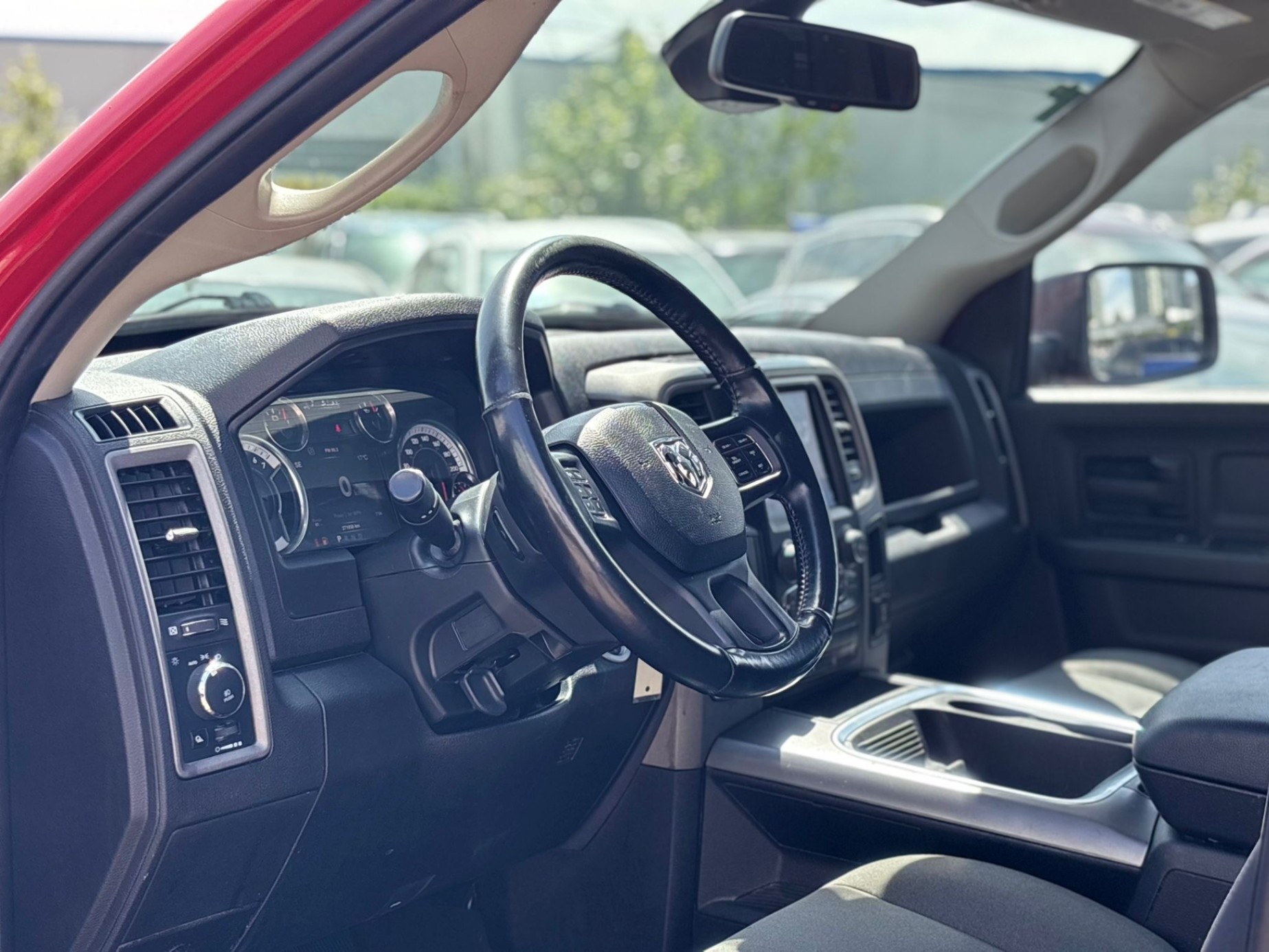 /canwestautoinc/2021-Ram-1500Classic-7304758900027659.jpg