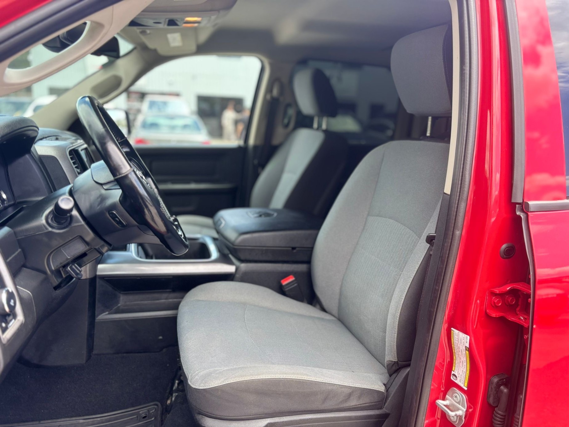/canwestautoinc/2021-Ram-1500Classic-8164080370297679.jpg