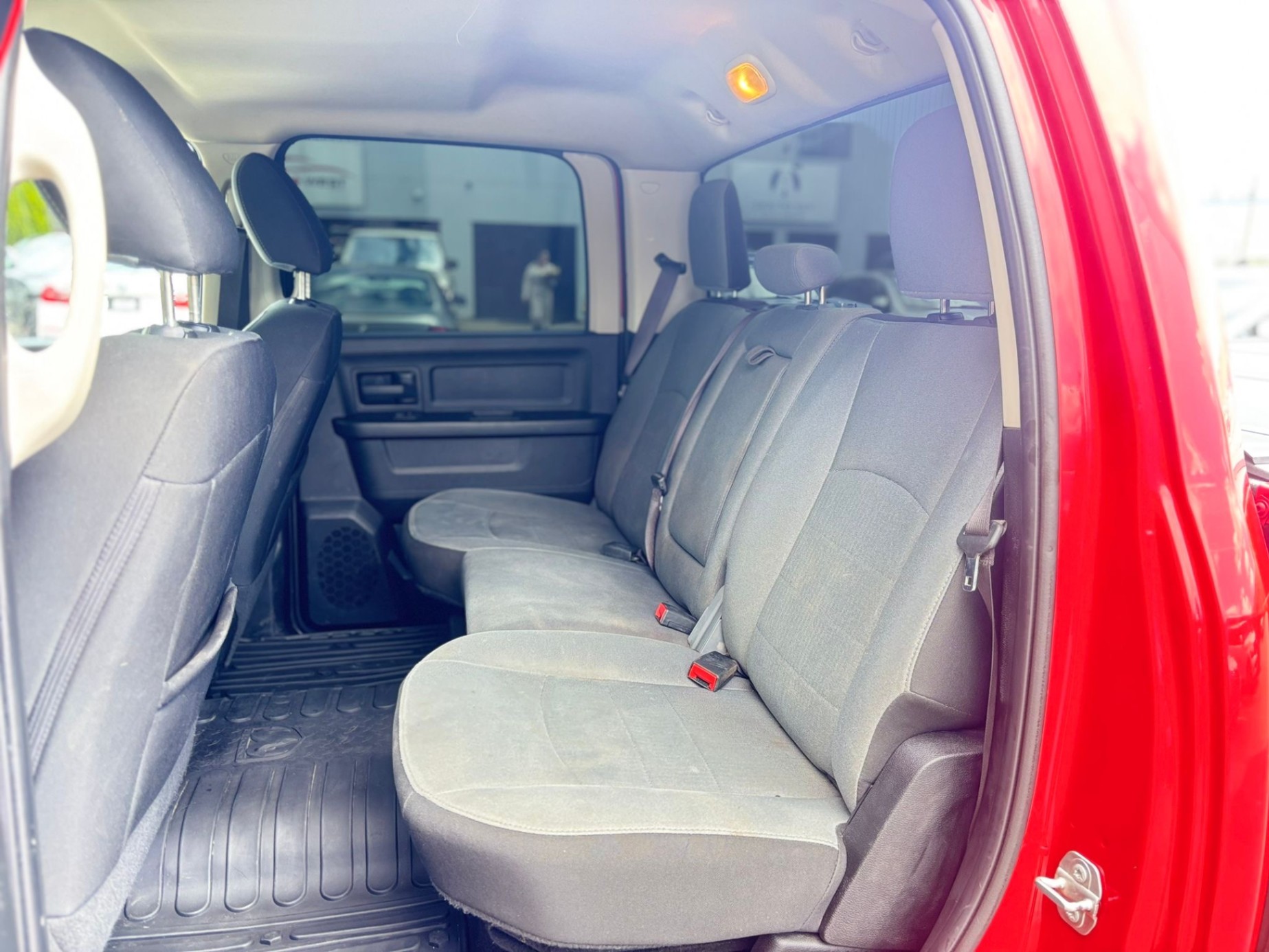 /canwestautoinc/2021-Ram-1500Classic-9458483164254383.jpg
