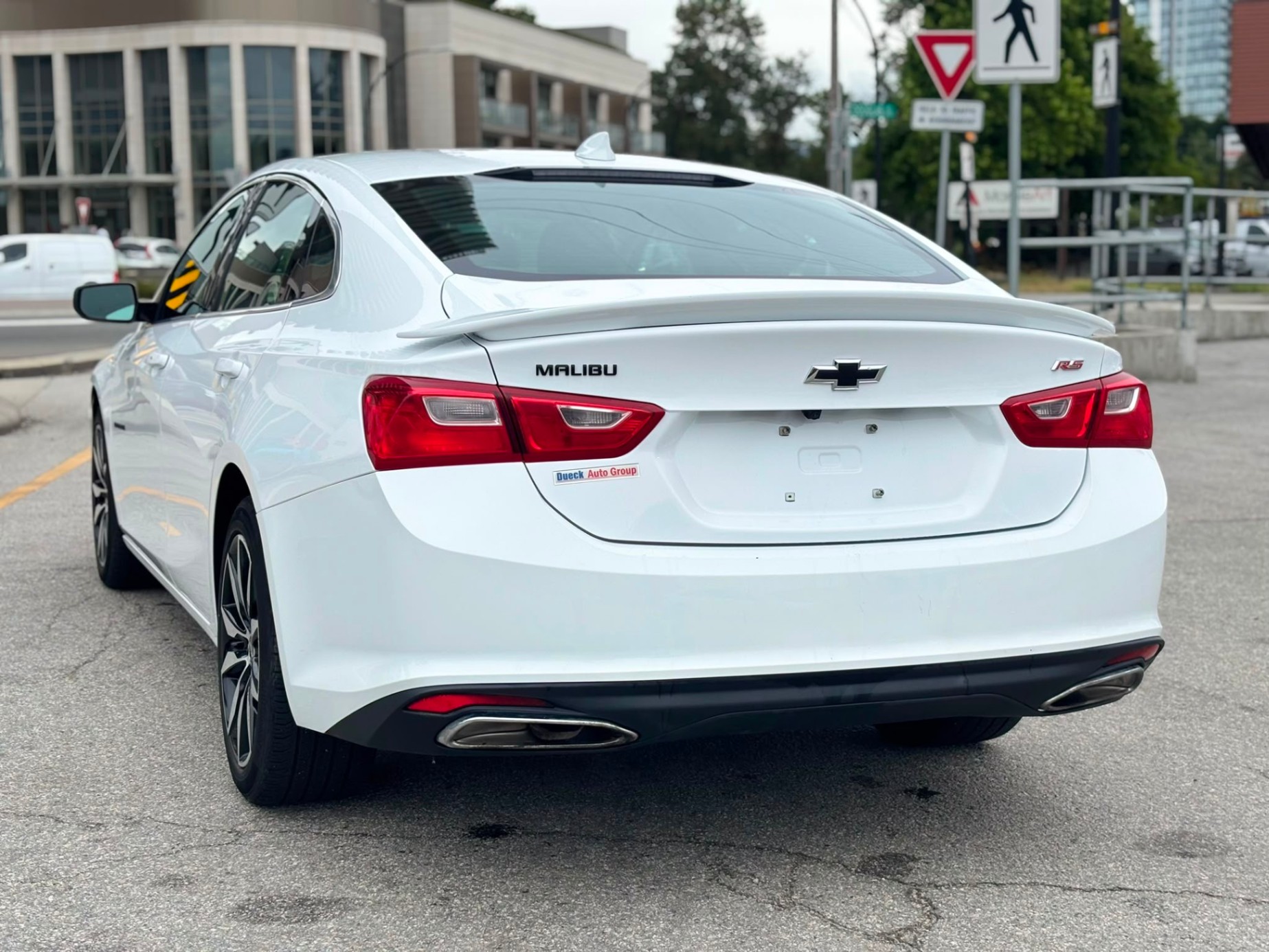 /canwestautoinc/2022-Chevrolet-Malibu-06712495504934424.jpg