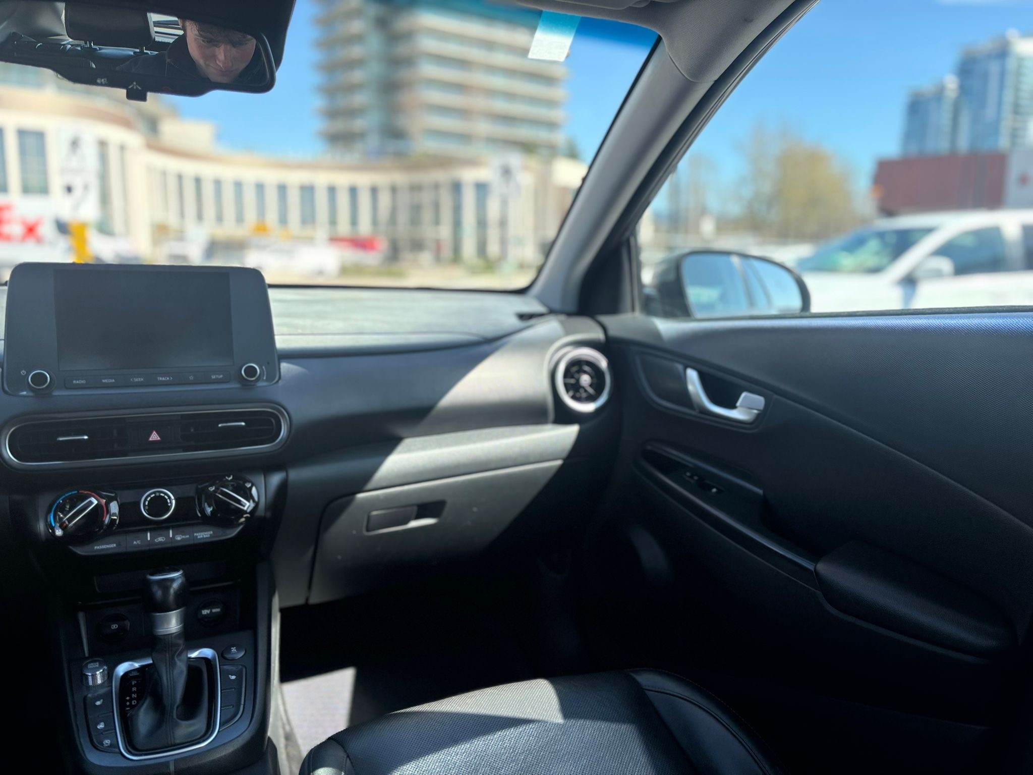 /canwestautoinc/2022-Hyundai-Kona-3324198152433655.jpg