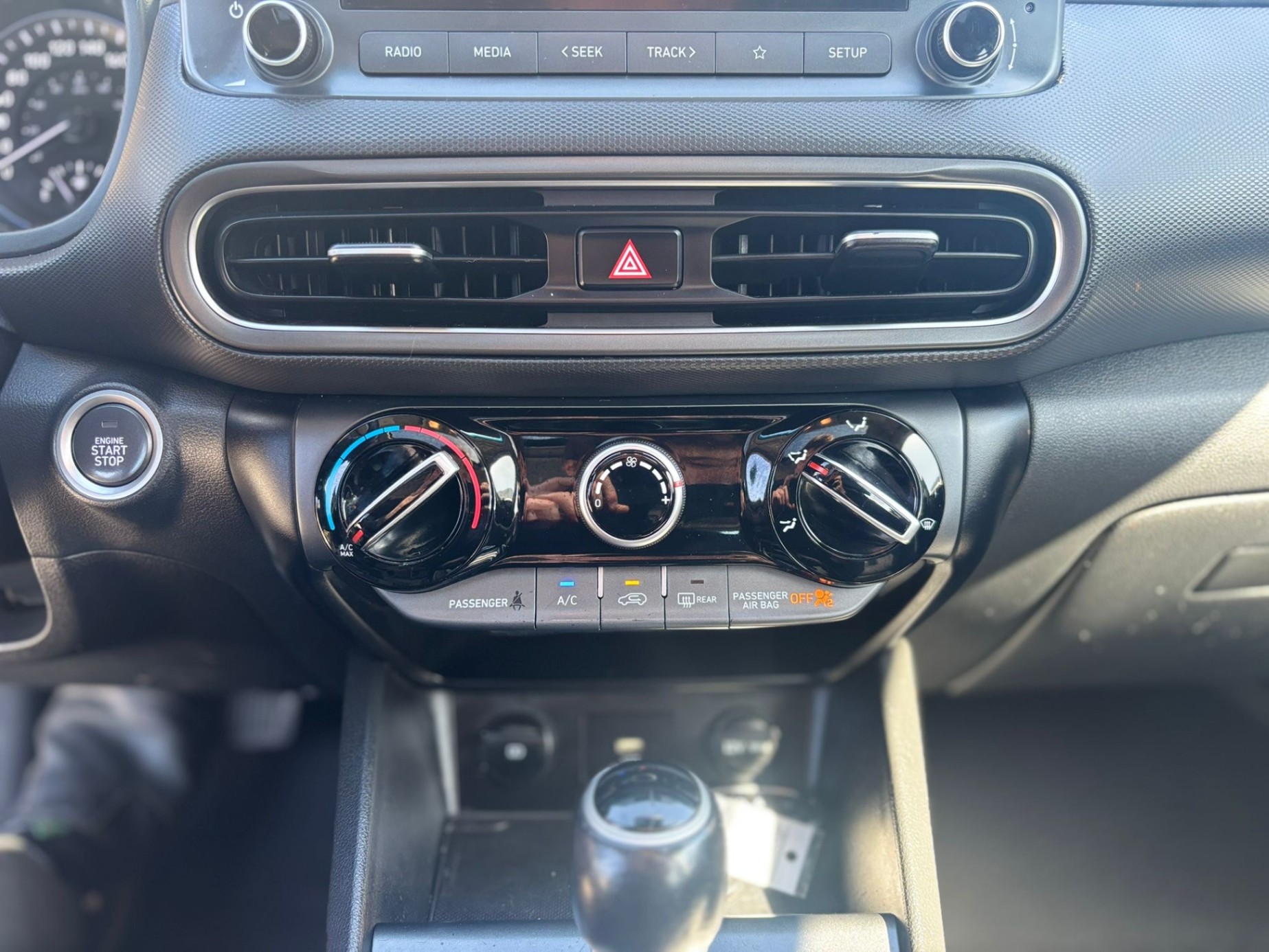/canwestautoinc/2022-Hyundai-Kona-8083445273861585.jpg