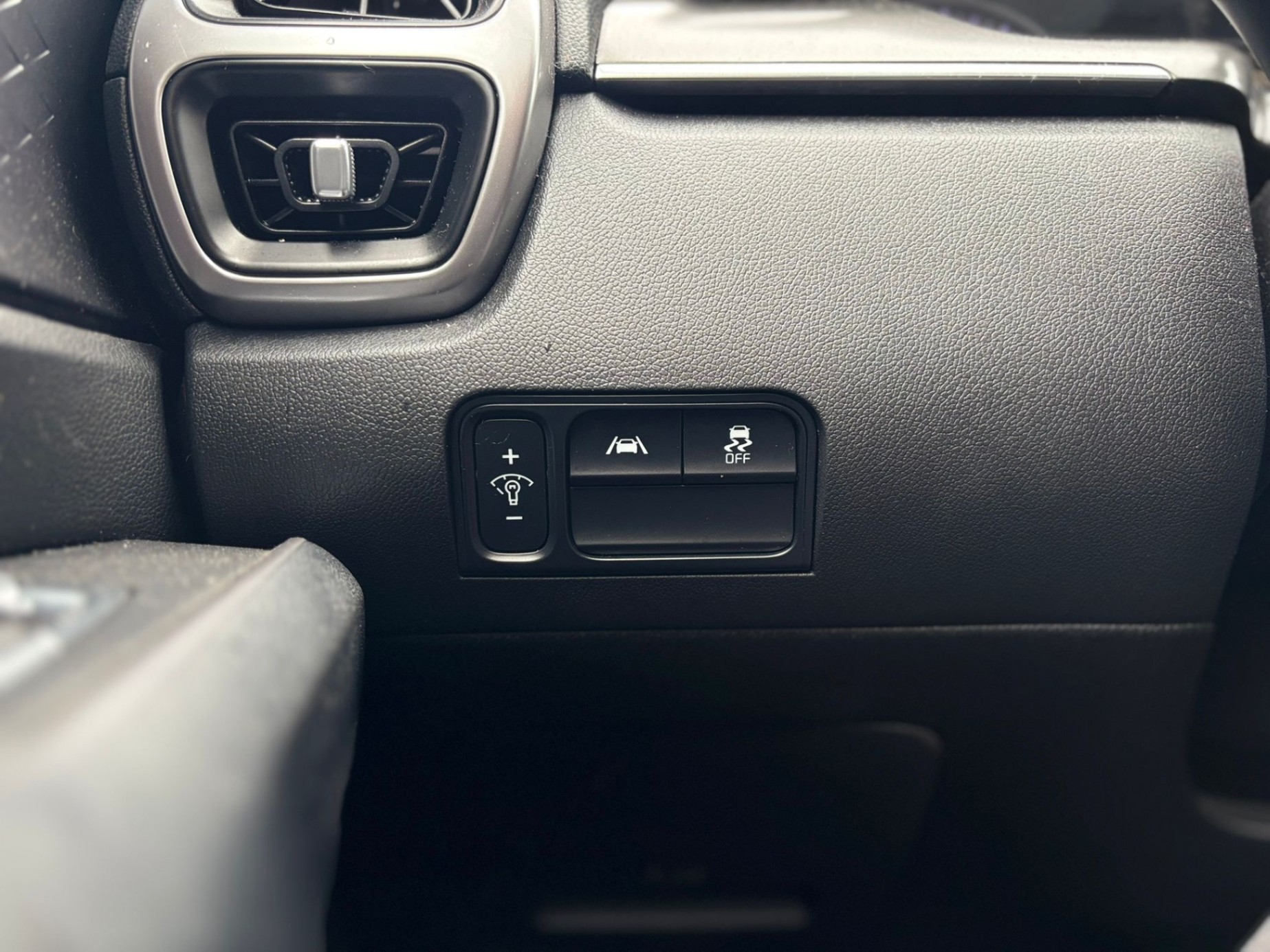 /canwestautoinc/2022-Kia-Sorento-44781693778672427.jpg