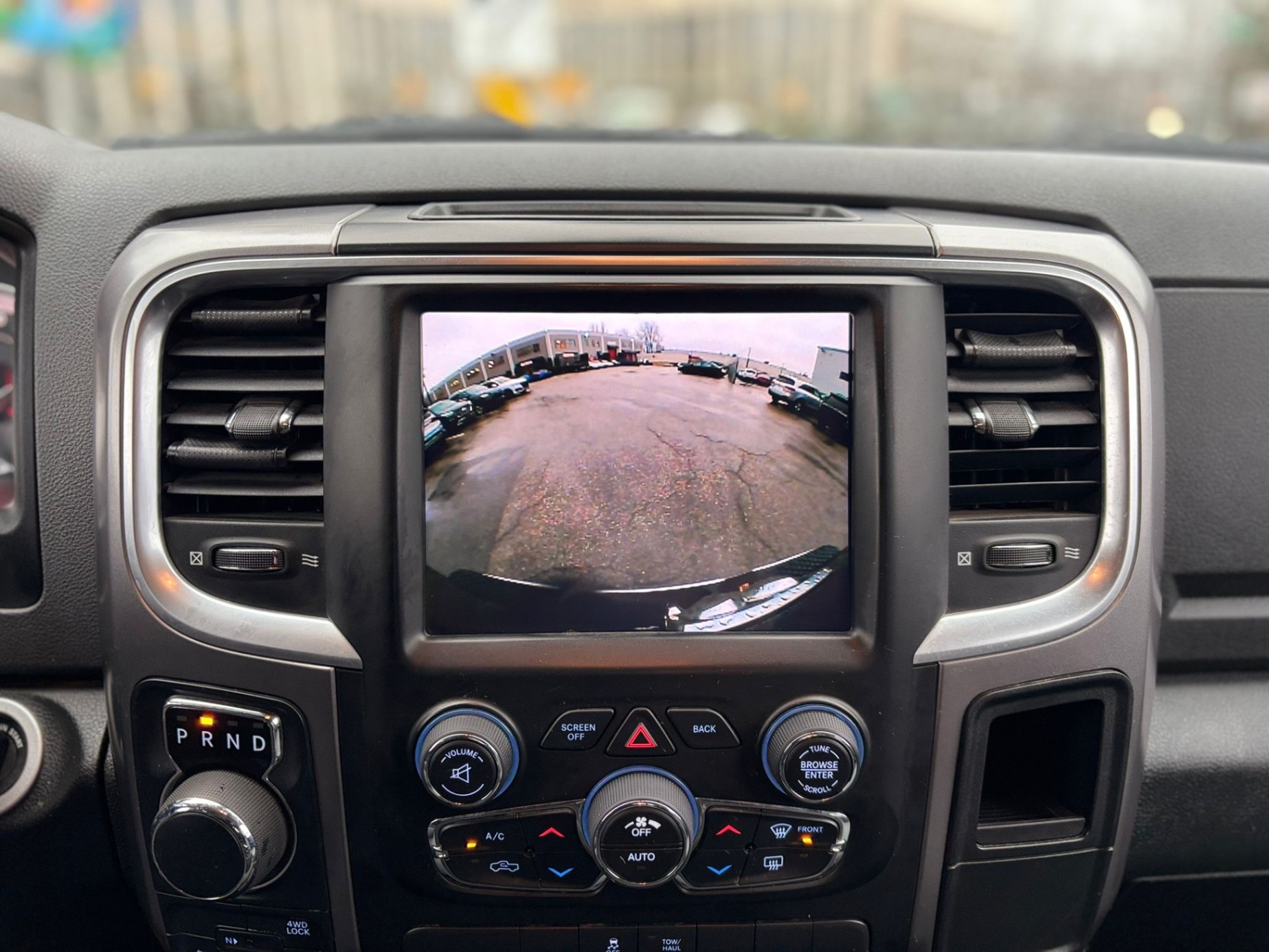 /canwestautoinc/2022-Ram-1500Classic-7422816303745949.jpg